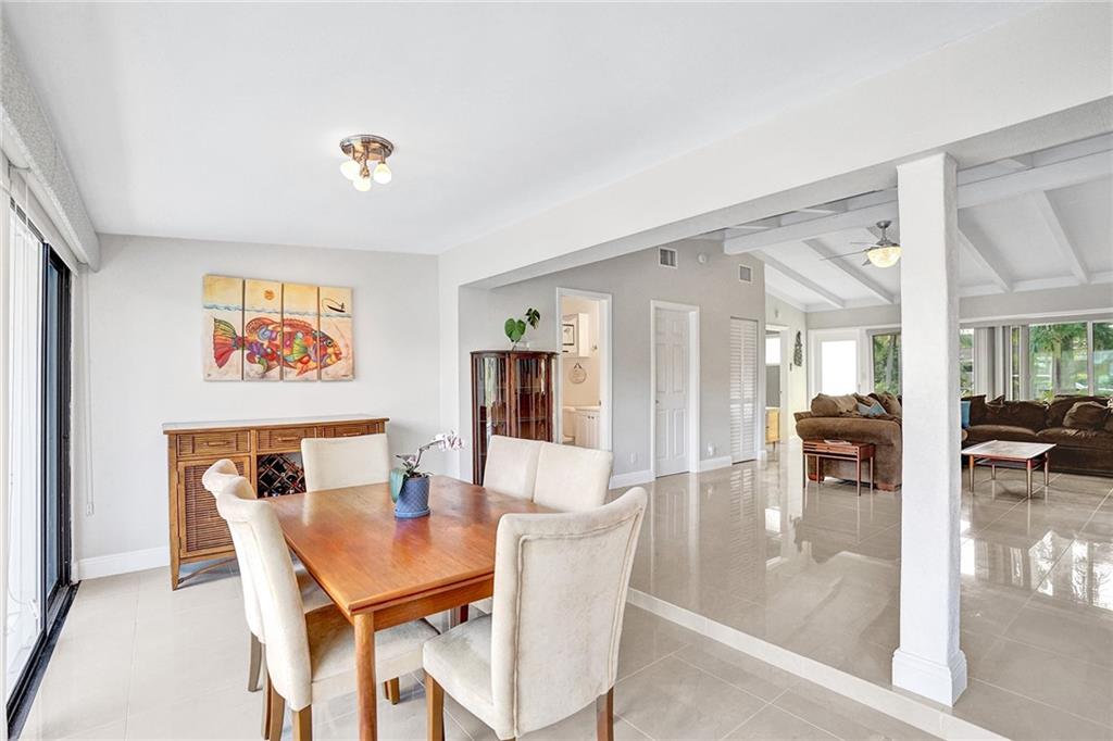 Lauderdale Isles 2 35-33 - Residential