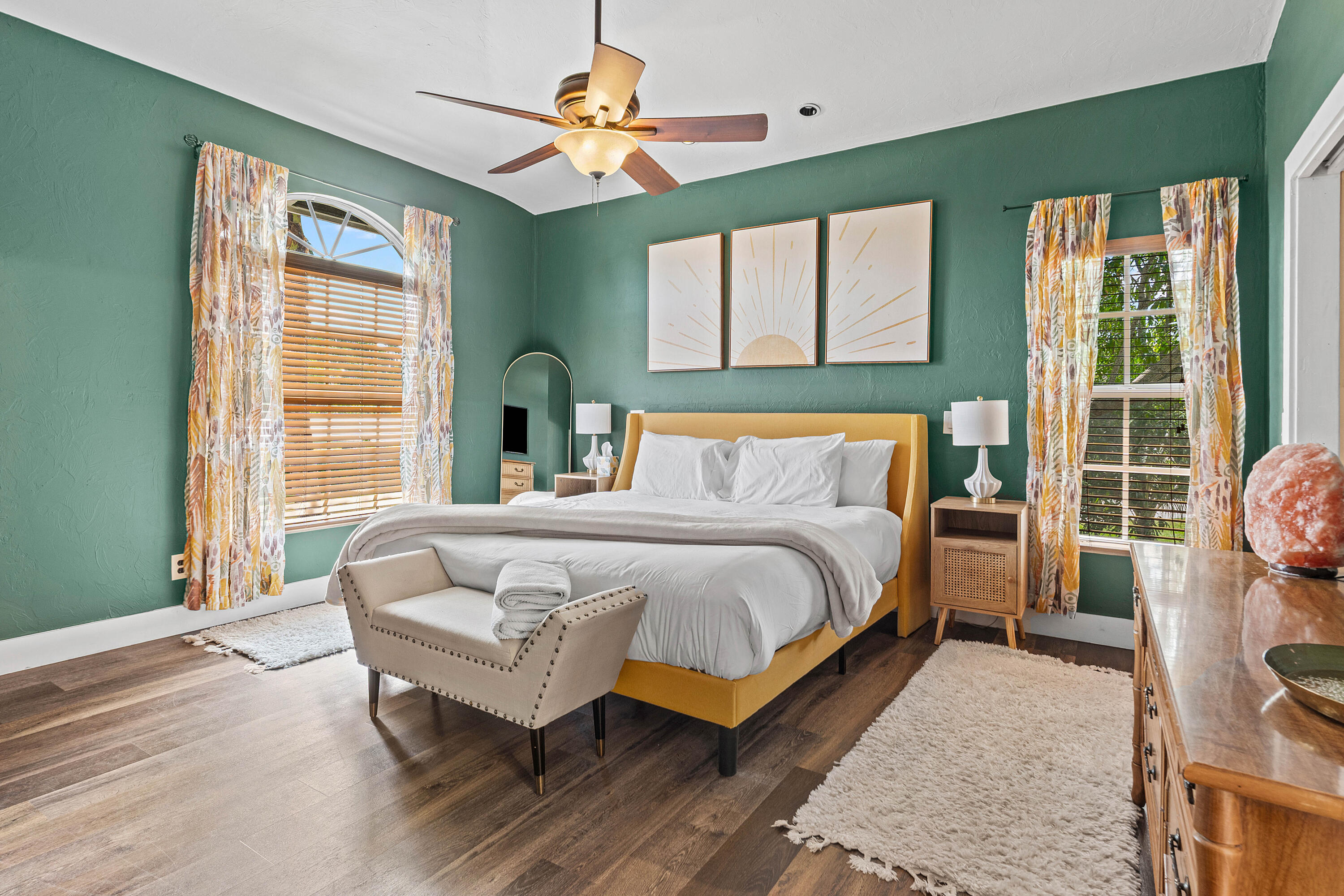 NORTH PALM BEACH VILLAGE OF 4 - Residential