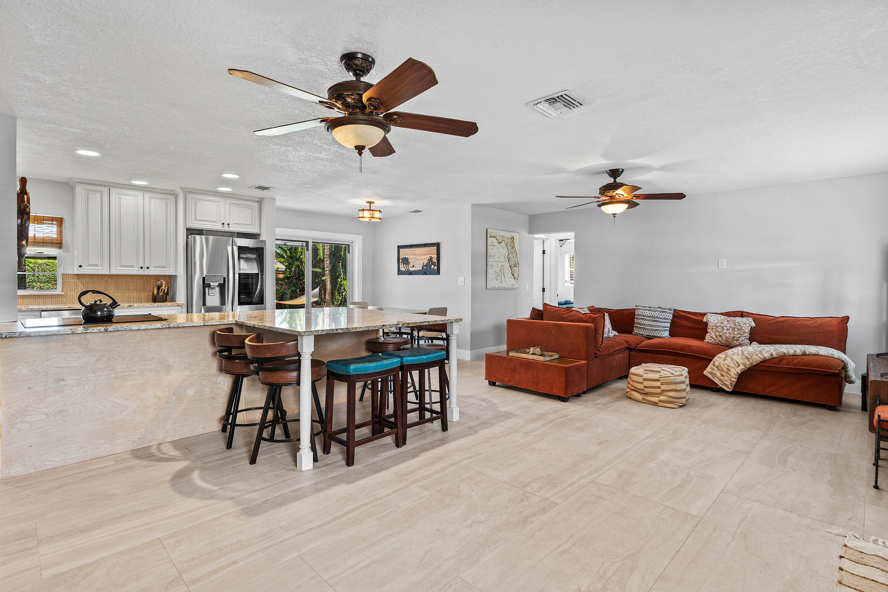 NORTH PALM BEACH VILLAGE OF 4 - Residential