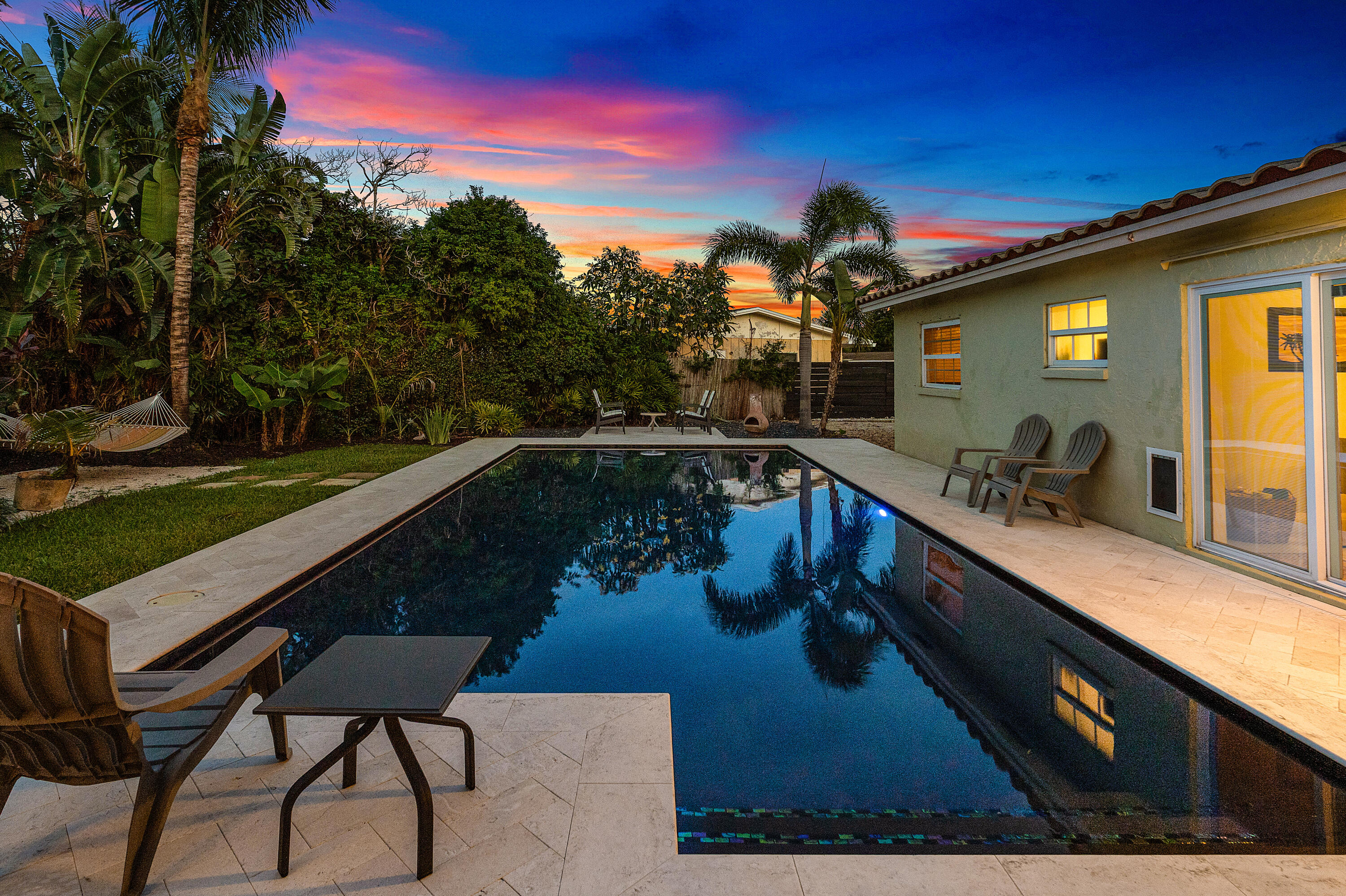NORTH PALM BEACH VILLAGE OF 4 - Residential