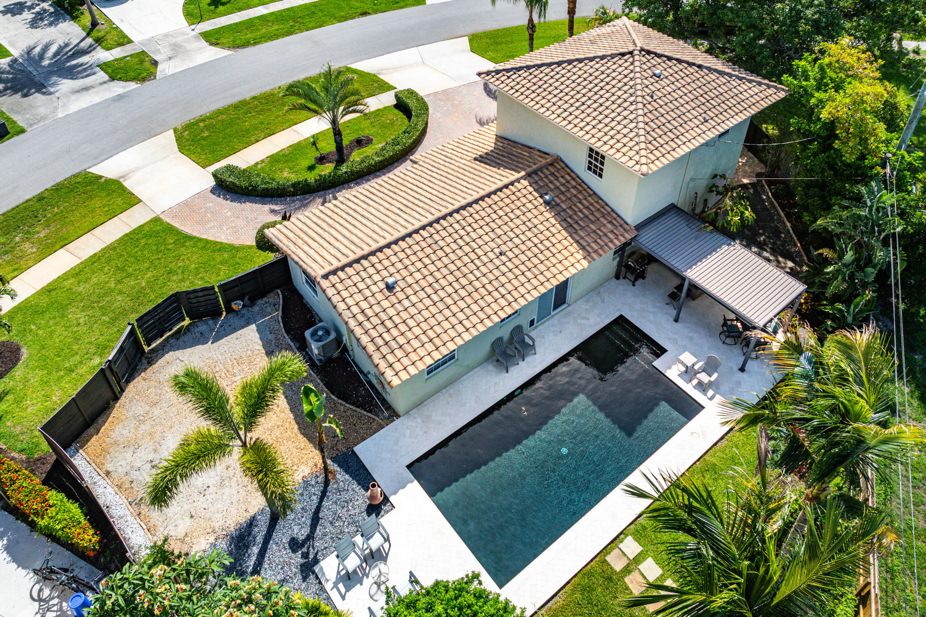 NORTH PALM BEACH VILLAGE OF 4 - Residential
