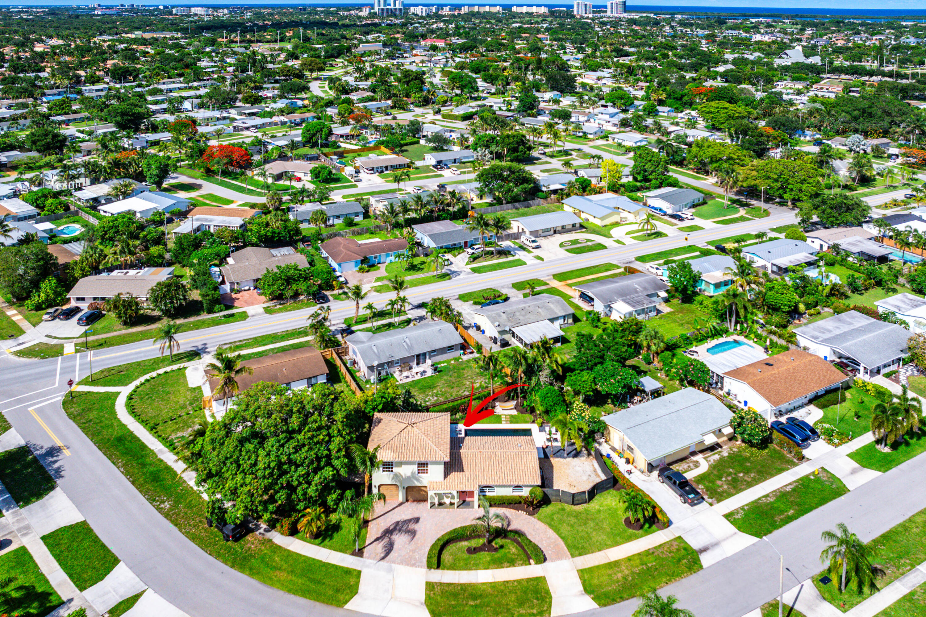 NORTH PALM BEACH VILLAGE OF 4 - Residential