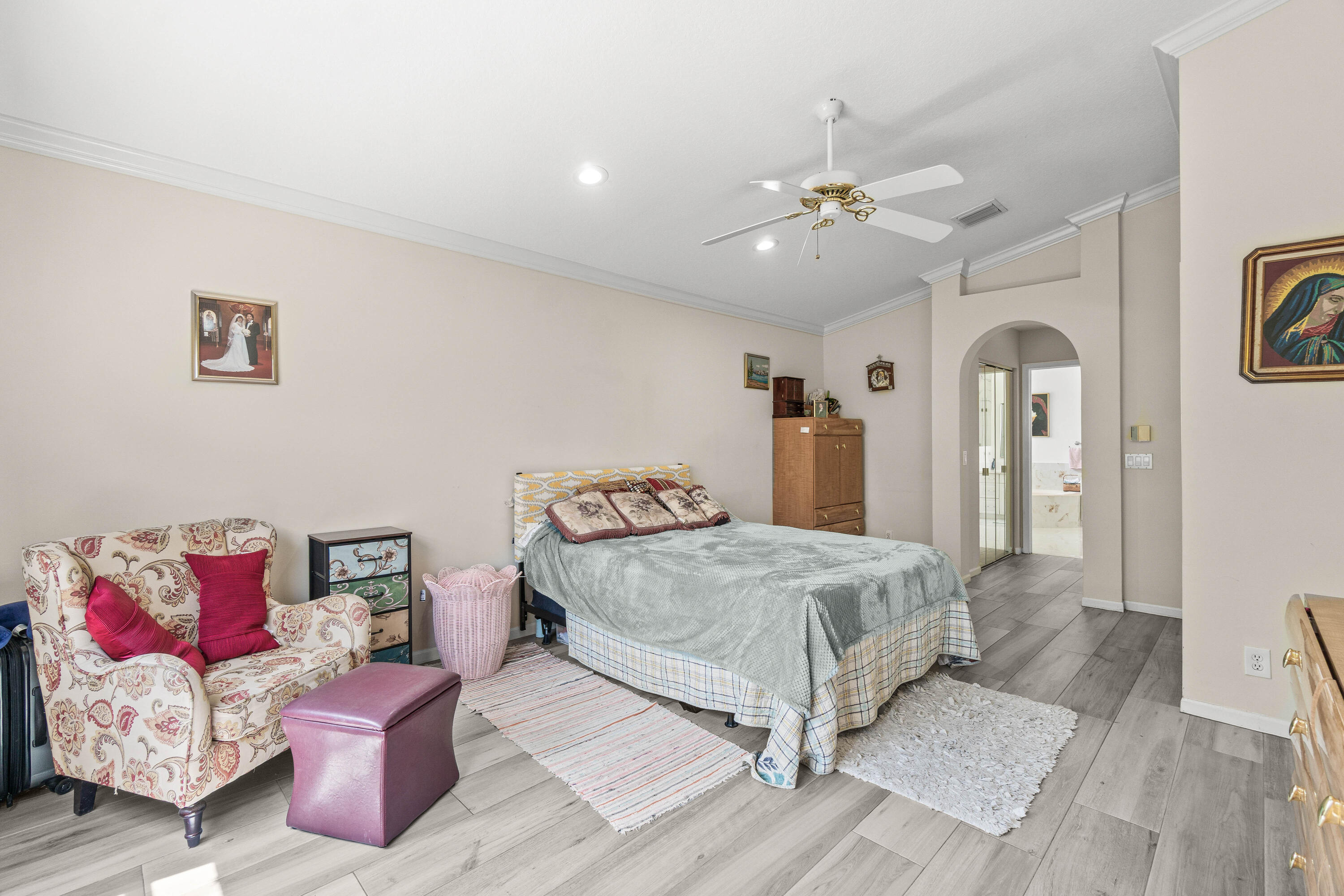 LAKERIDGE GREENS - Residential