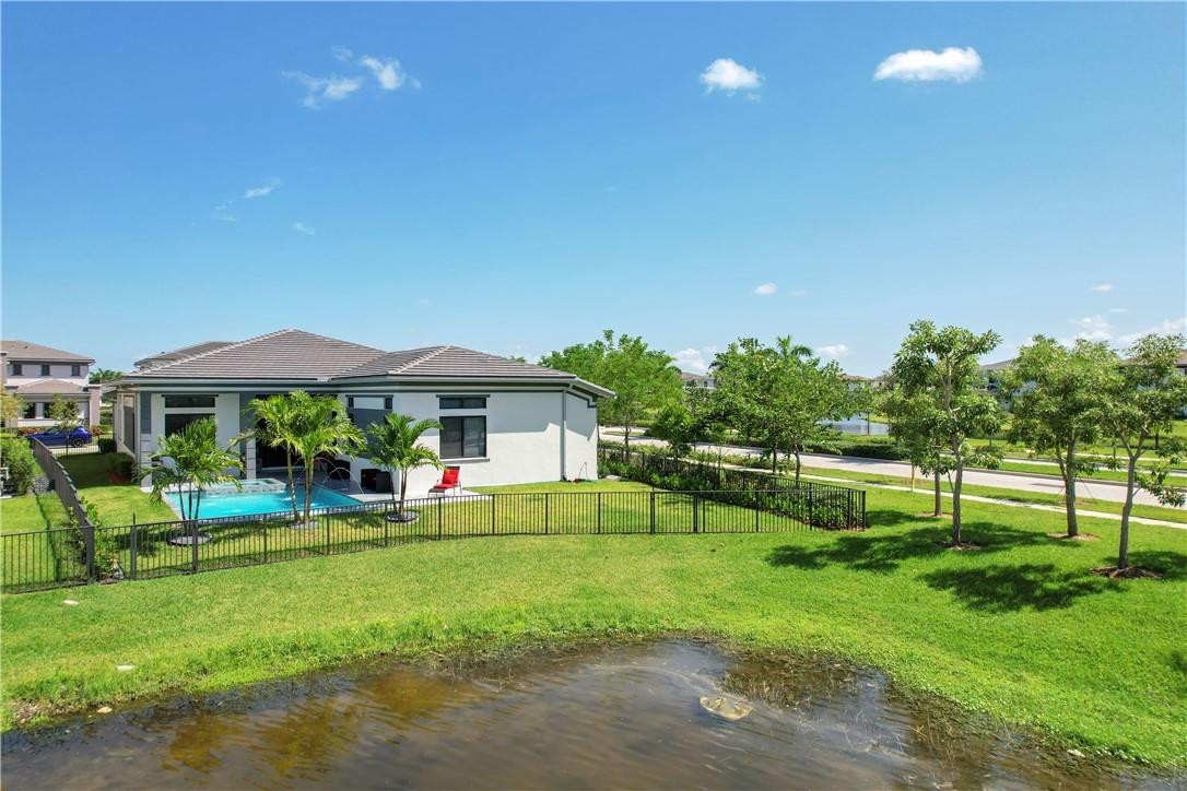 Triple H Ranch 182-111 B - Residential