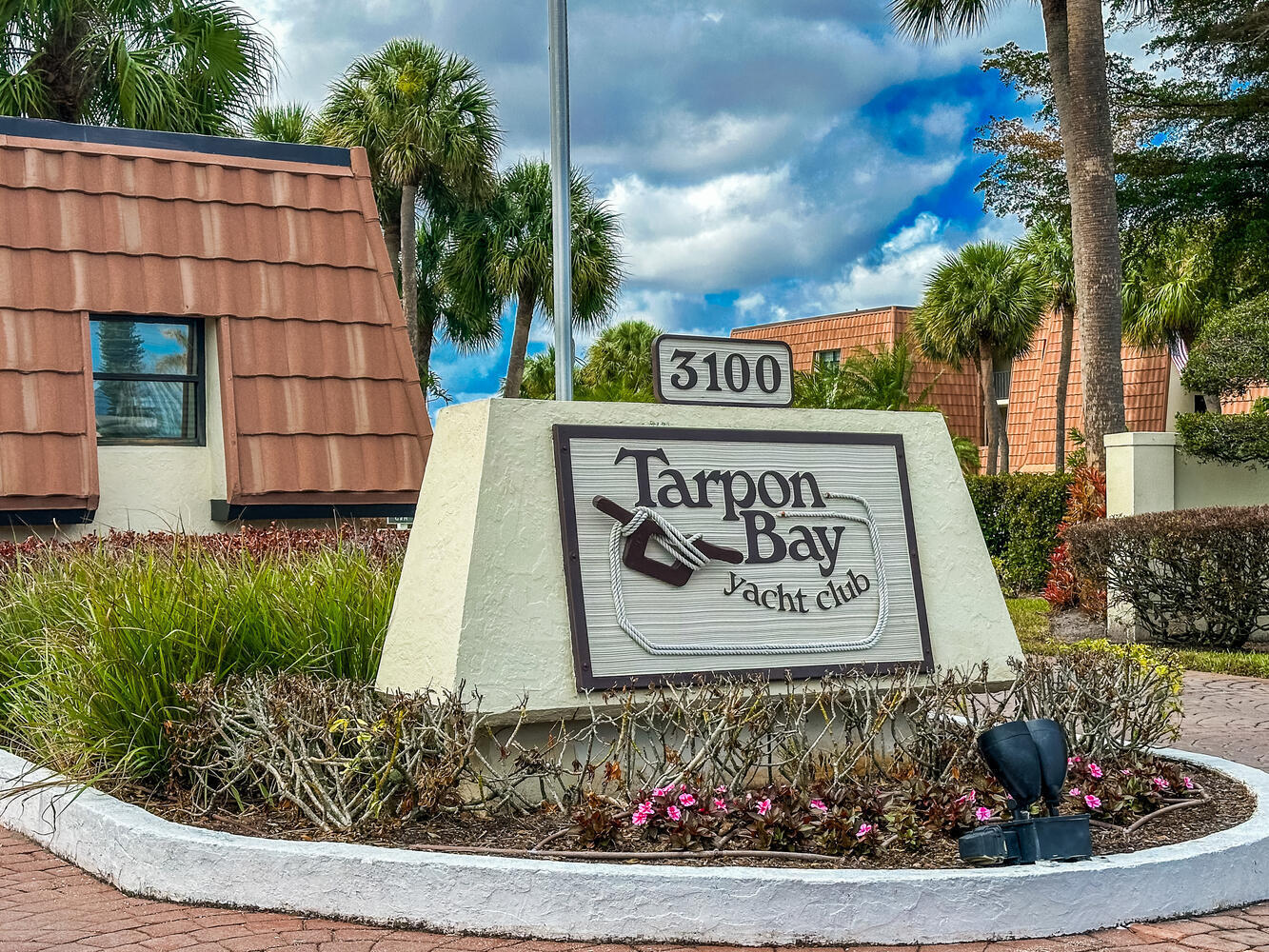TARPON BAY YACHT CLUB CONDOMINIUM H - Residential