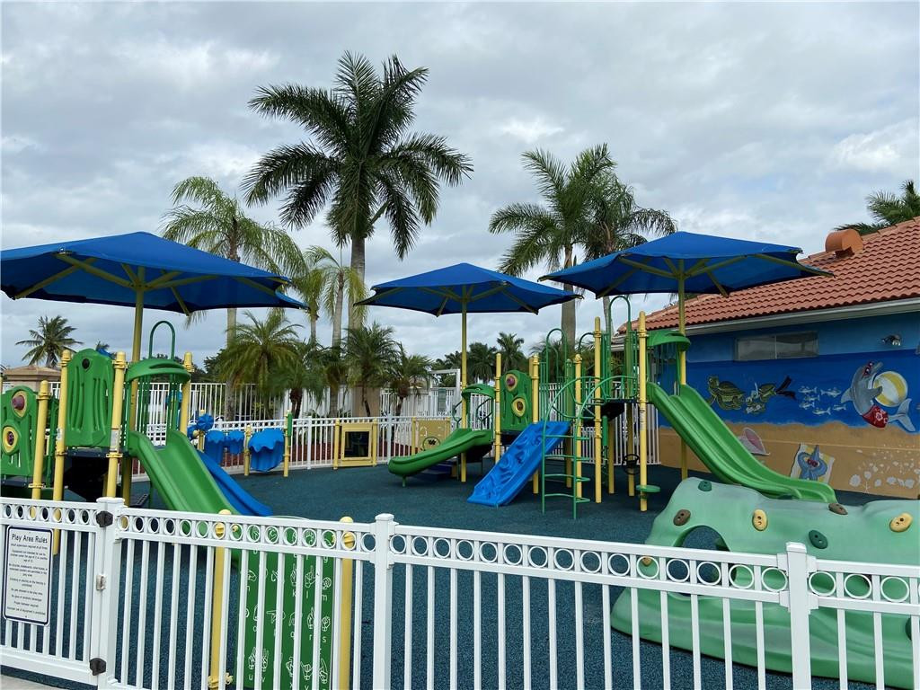 GRAND ISLES - Residential