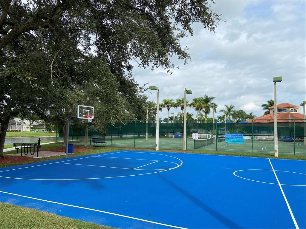 GRAND ISLES - Residential