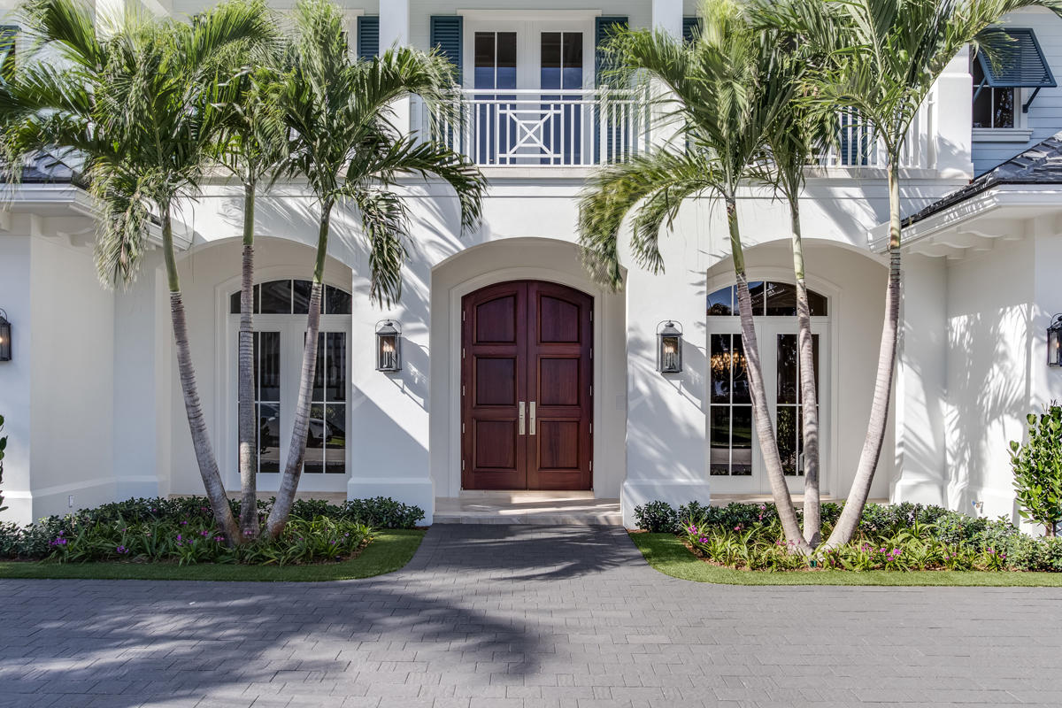 ROYAL PALM YACHT & COUNTRY CLUB - Residential