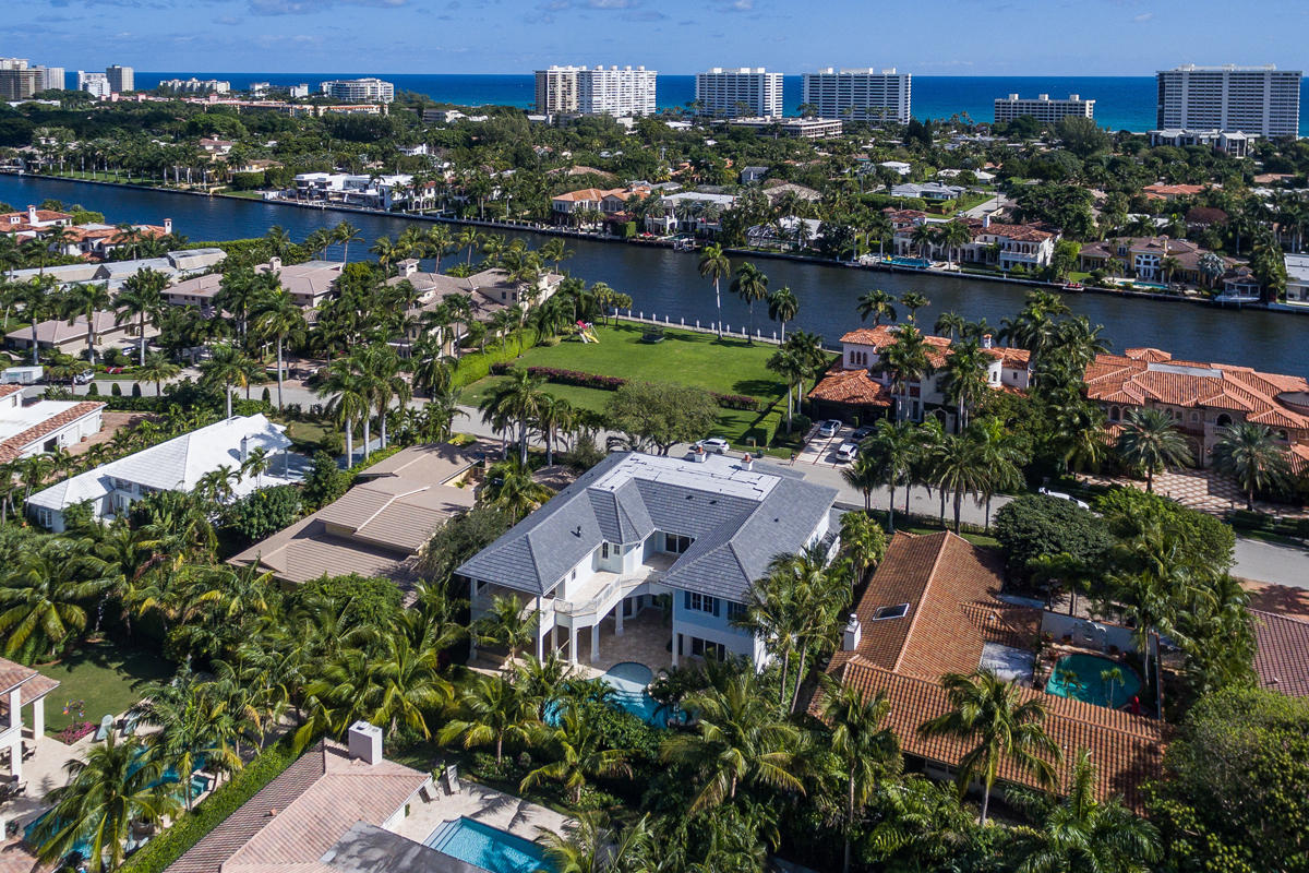ROYAL PALM YACHT & COUNTRY CLUB - Residential