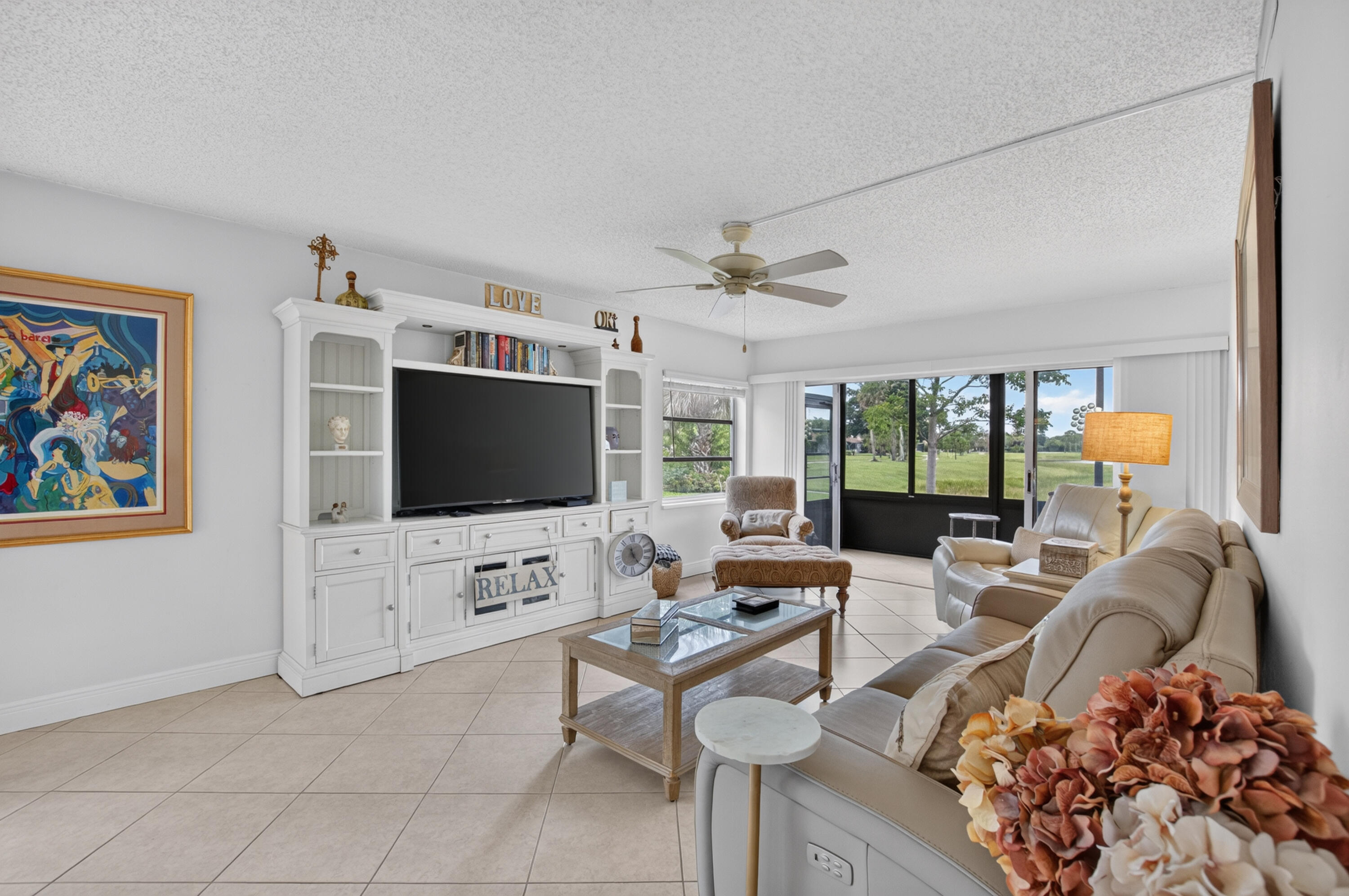 PALM GREENS AT VILLA DEL RAY CONDO - Residential