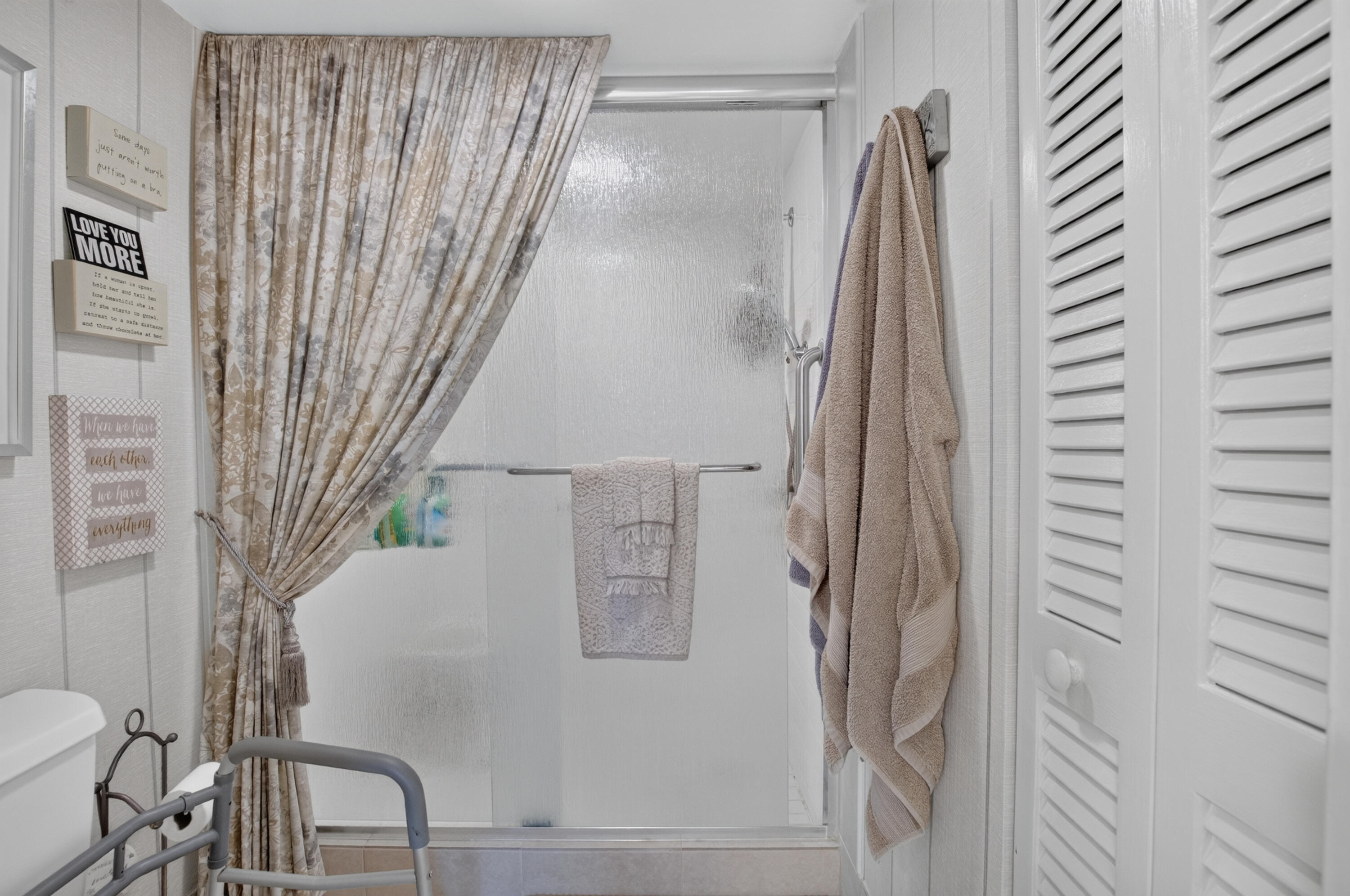 PALM GREENS AT VILLA DEL RAY CONDO - Residential