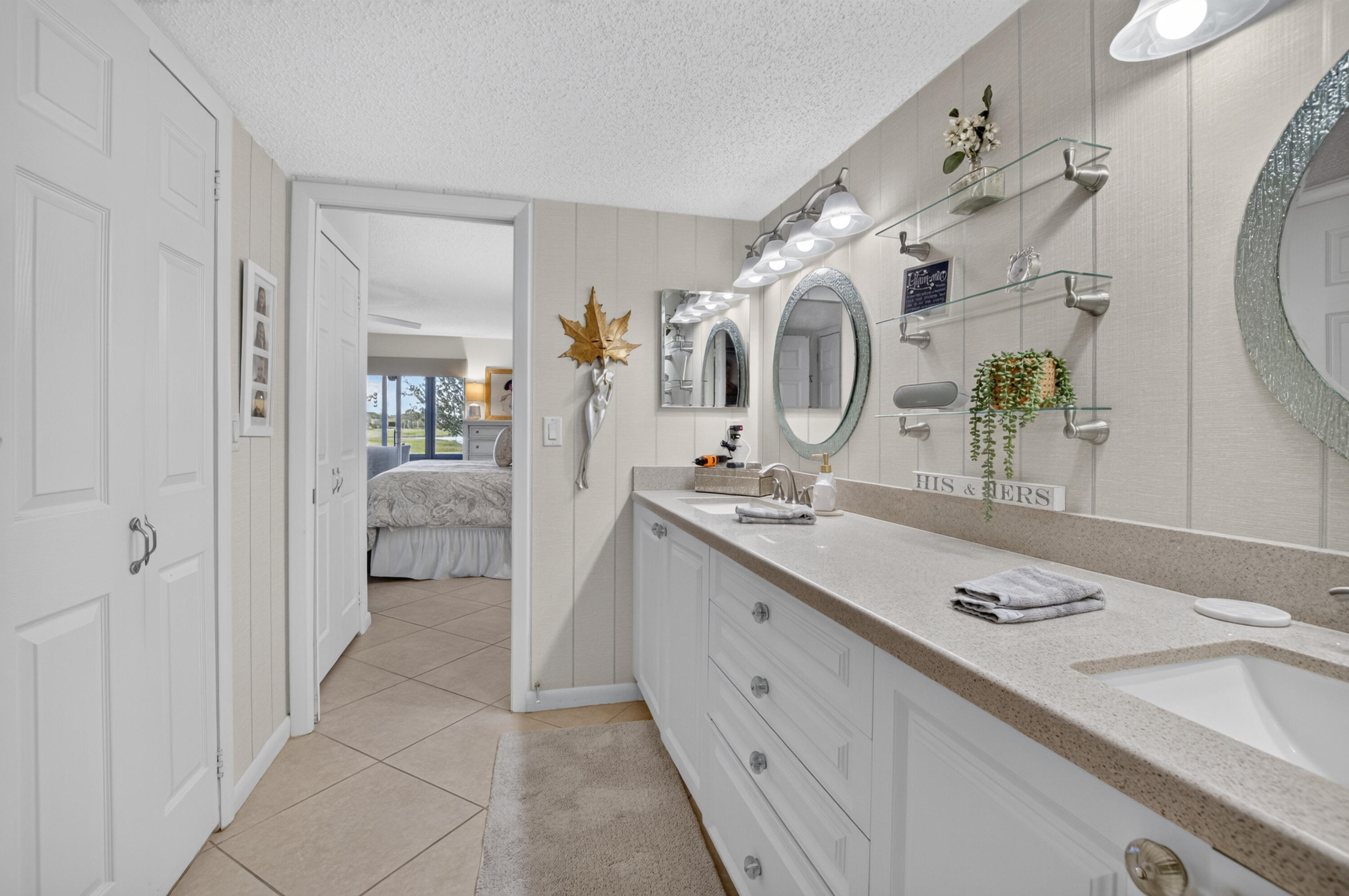 PALM GREENS AT VILLA DEL RAY CONDO - Residential