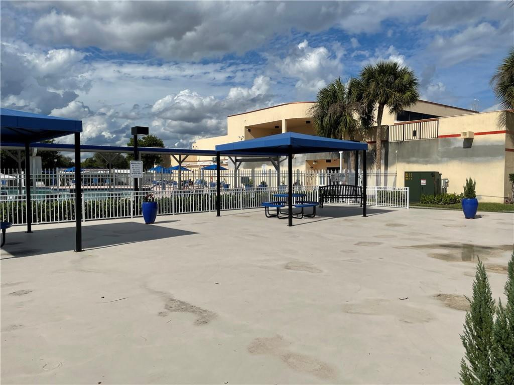 Lauderdale West 2 Sec 78- - Residential
