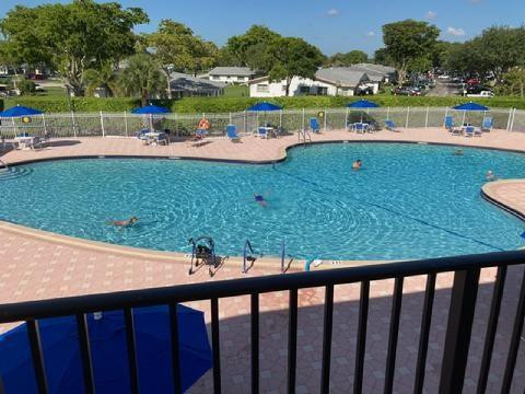 Lauderdale West 2 Sec 78- - Residential