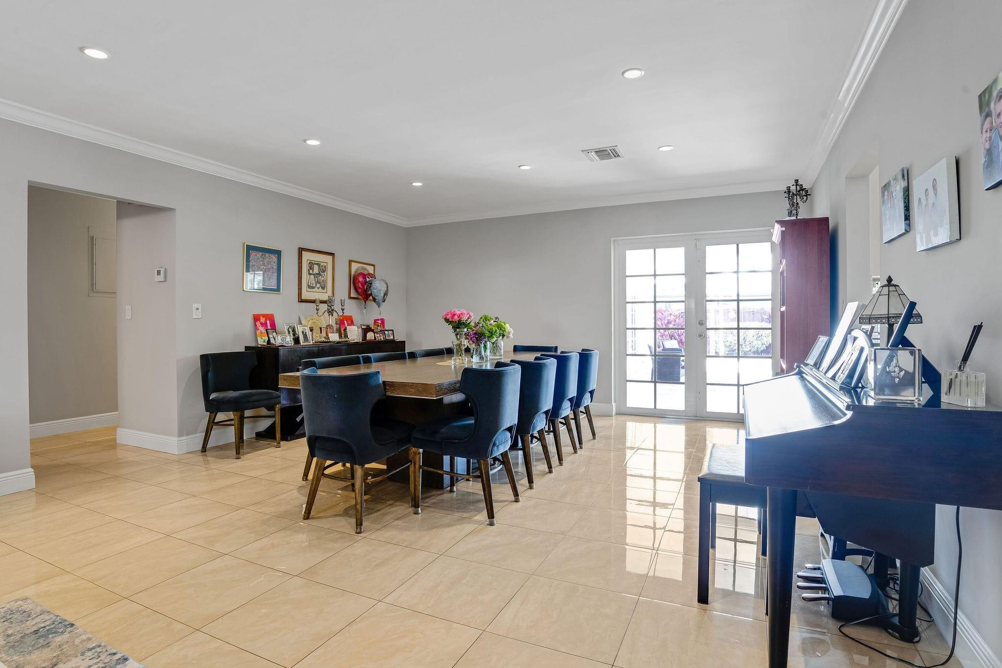 EMERALD HILLS - Residential