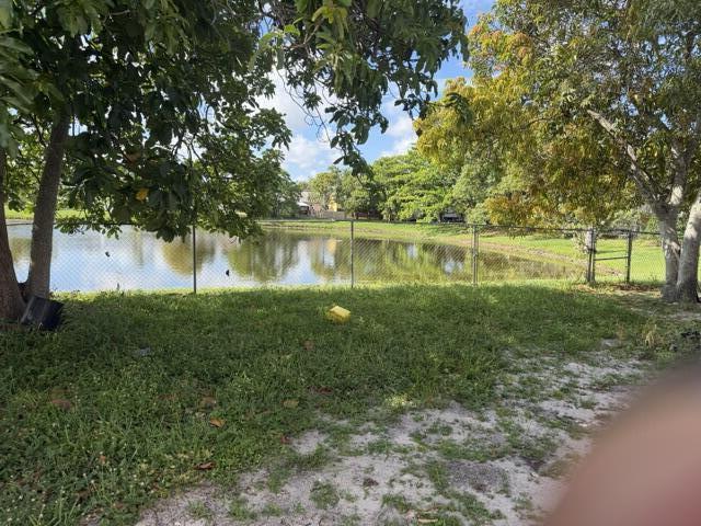 The house is move in ready. Has updated kitchen. Beatiful, Private baclyard with lake view. Once car garage and 2 more parking spaces.