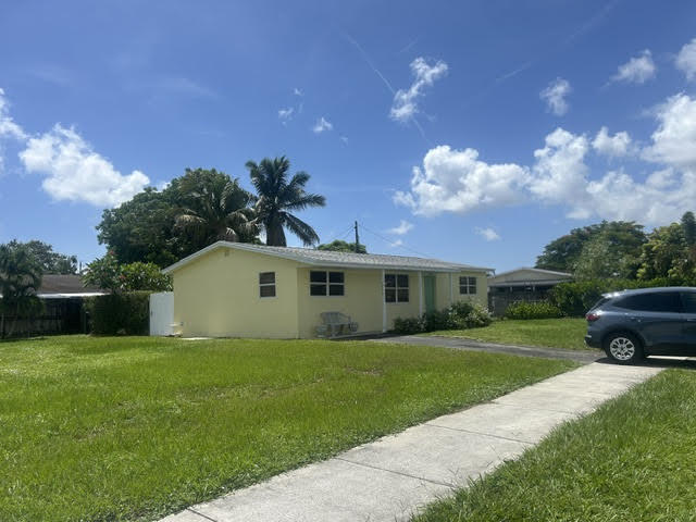 LAKE WORTH HILLS 1ST ADD - Residential