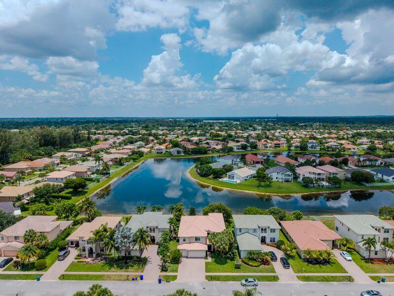 BELLA TERRA PUD 1 - Residential