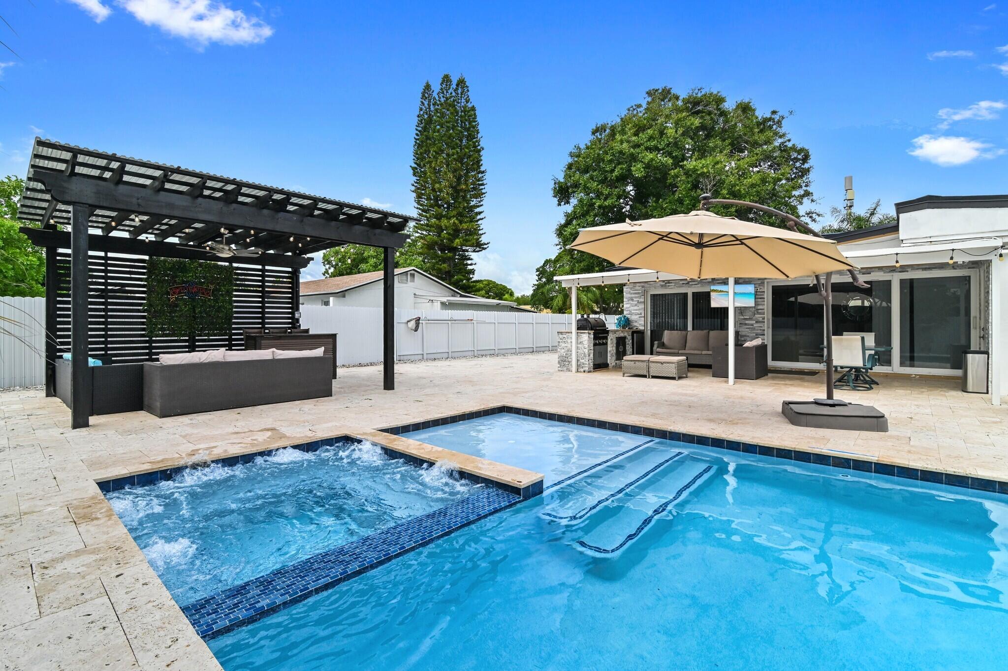 PALM SPRINGS VILLAGE 5 - Residential