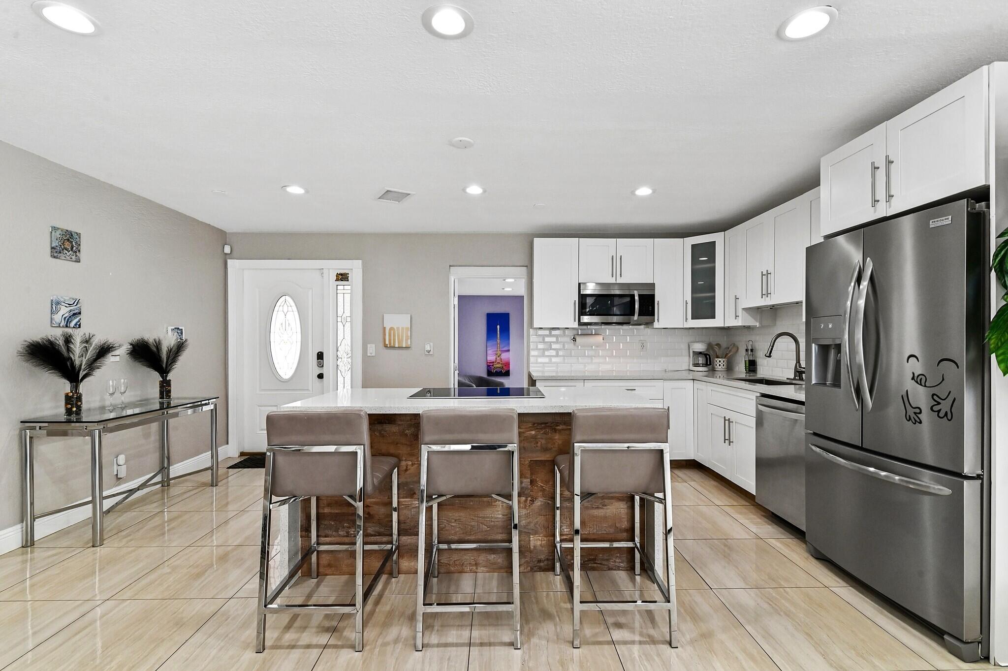 PALM SPRINGS VILLAGE 5 - Residential