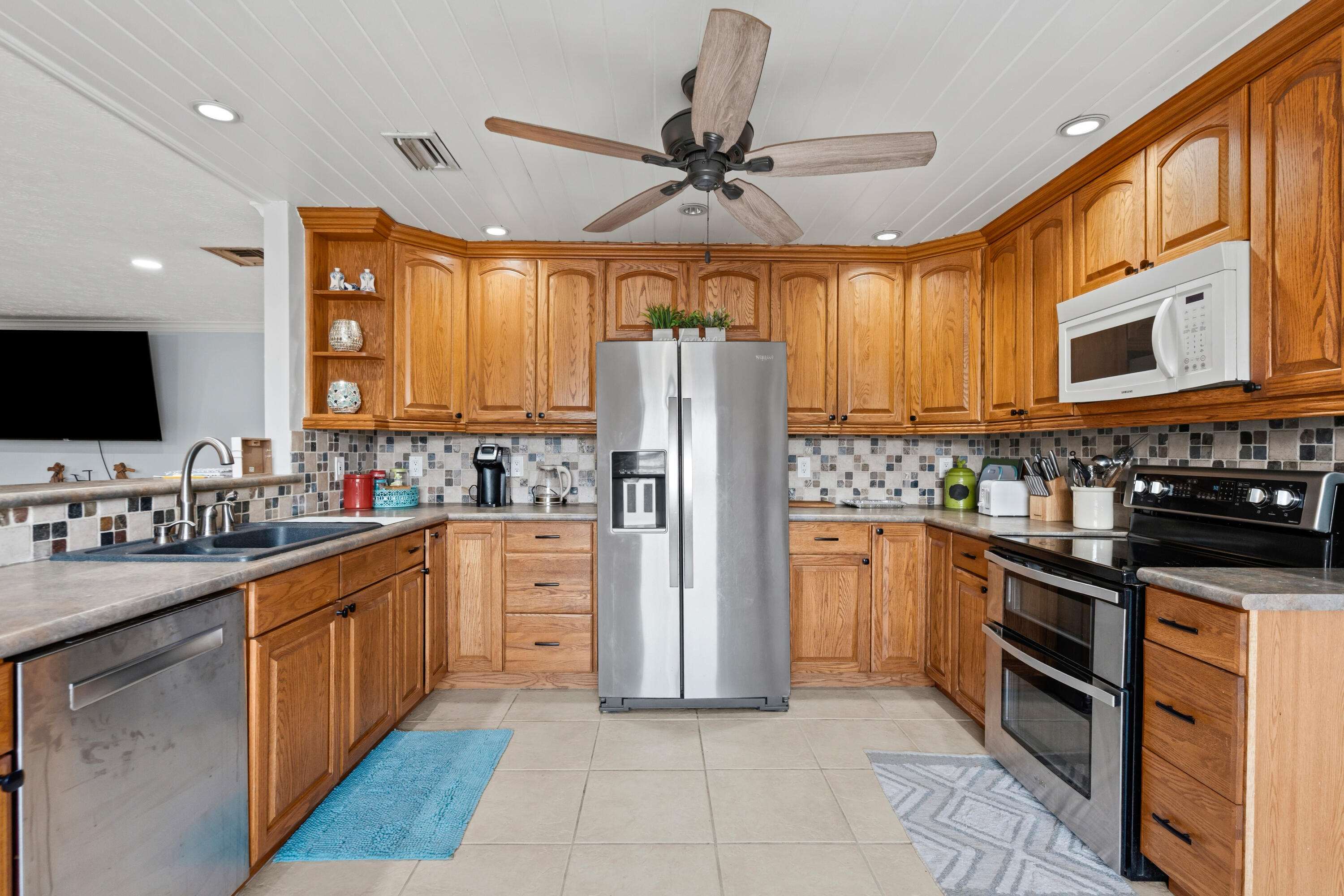 Rocky Point - Residential
