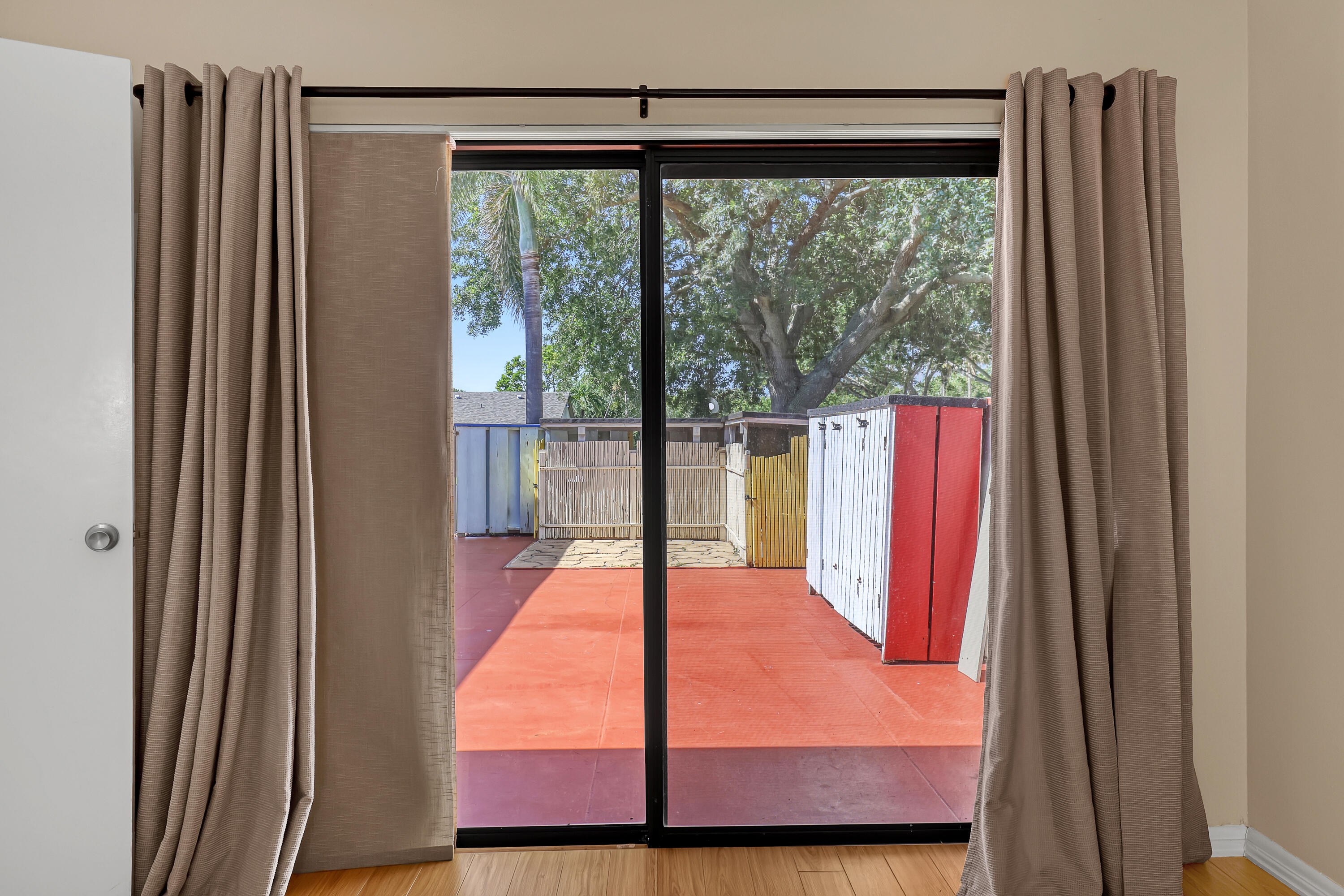 QUADRILLE - Residential