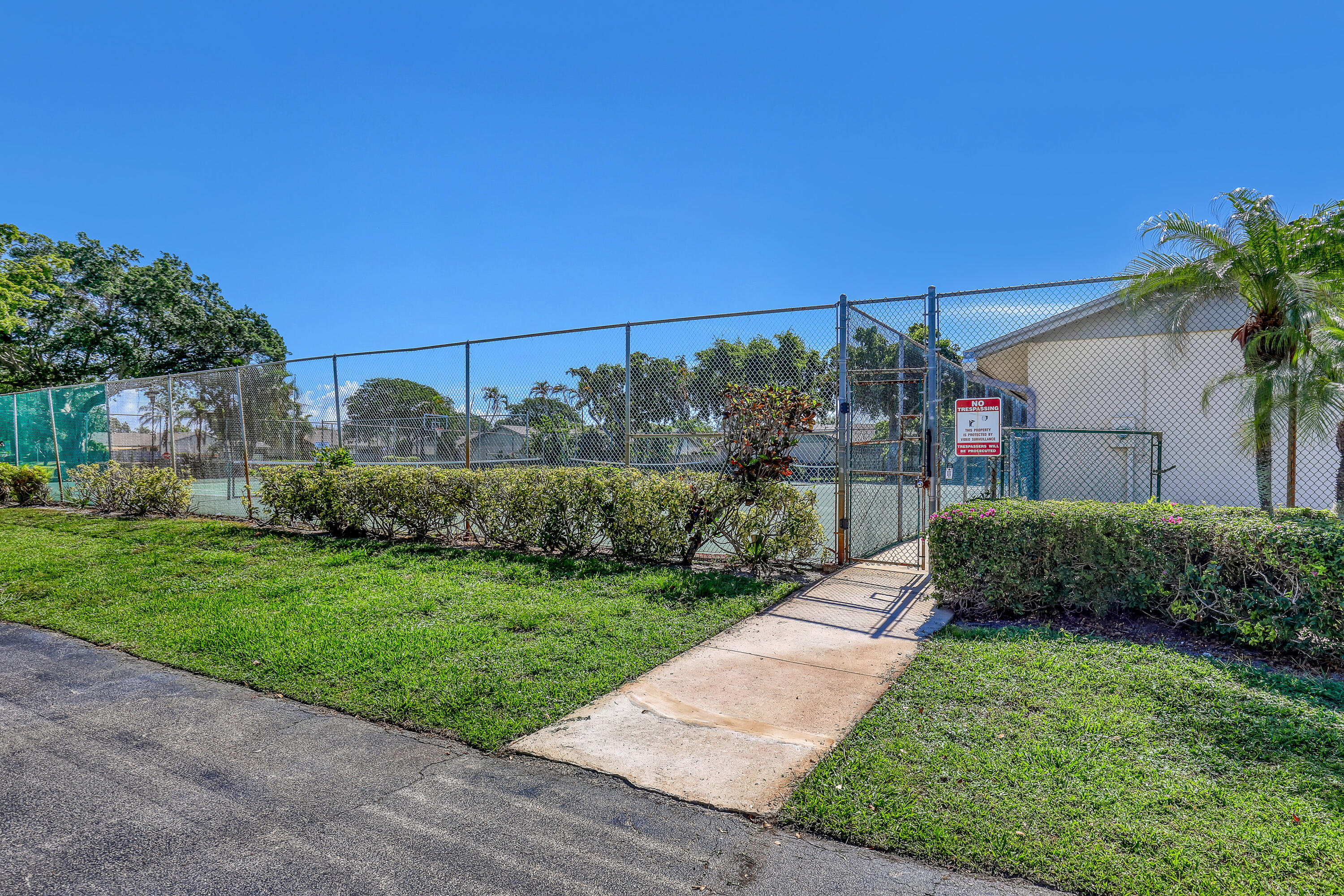 QUADRILLE - Residential