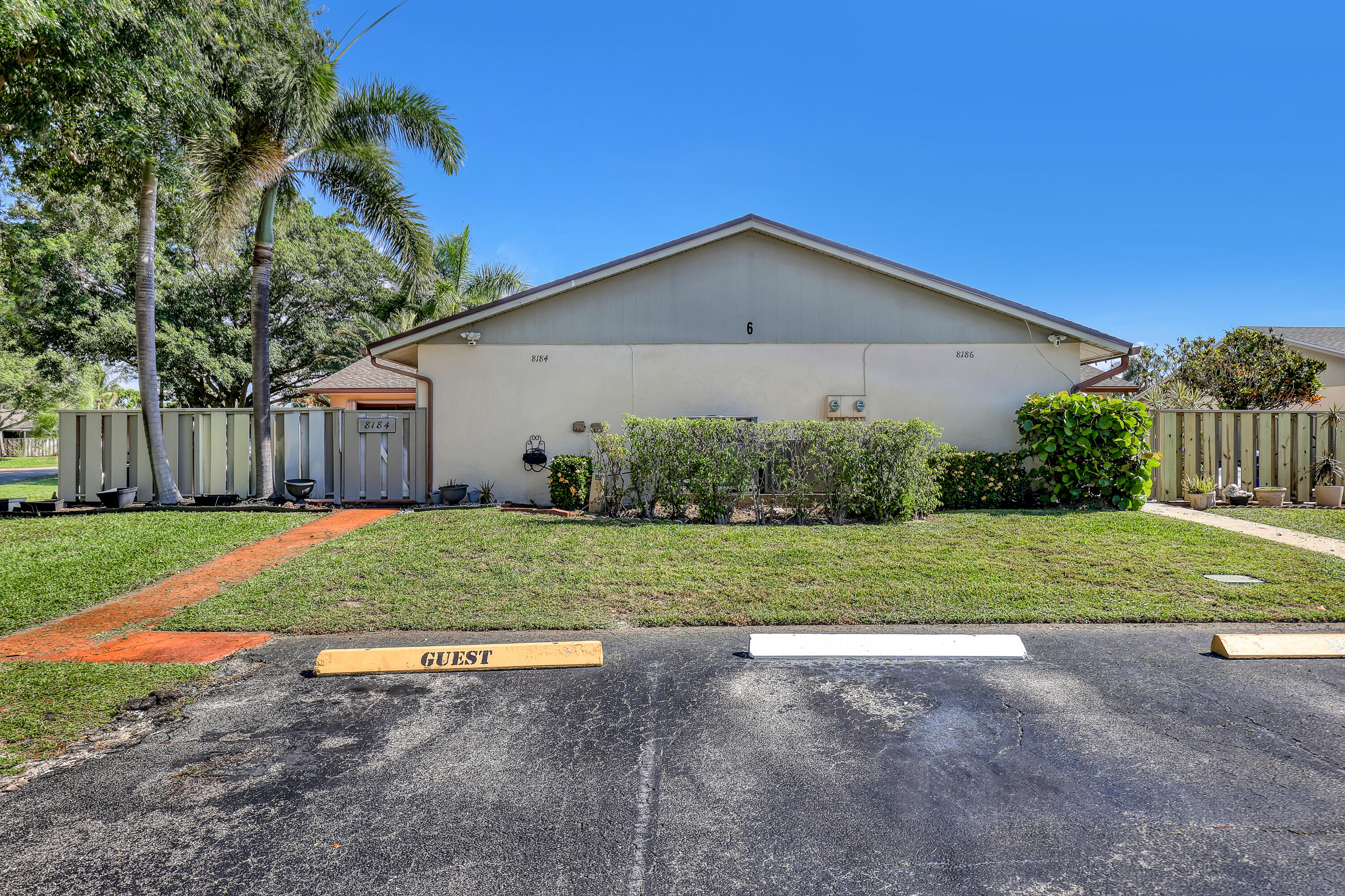 QUADRILLE - Residential