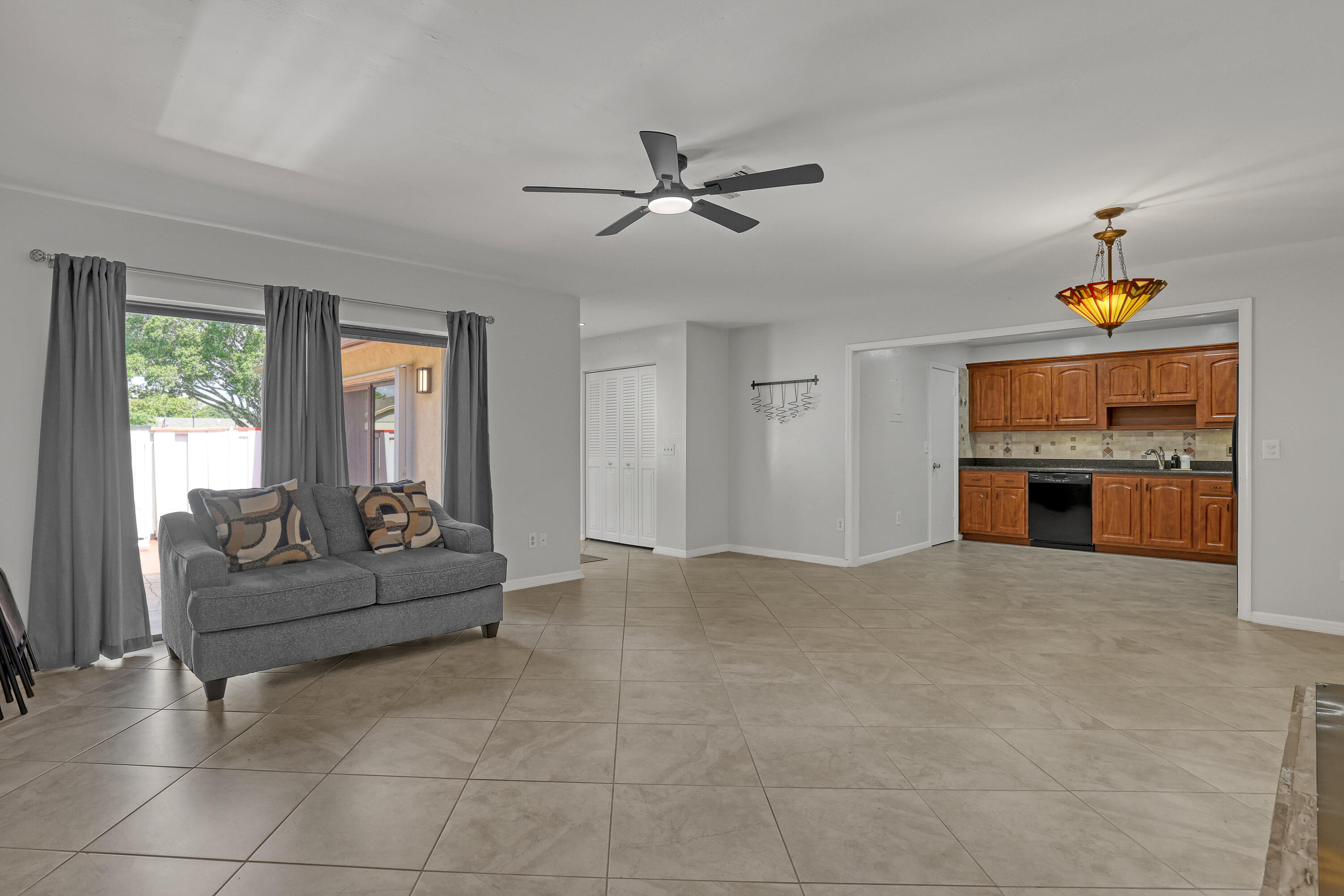 QUADRILLE - Residential