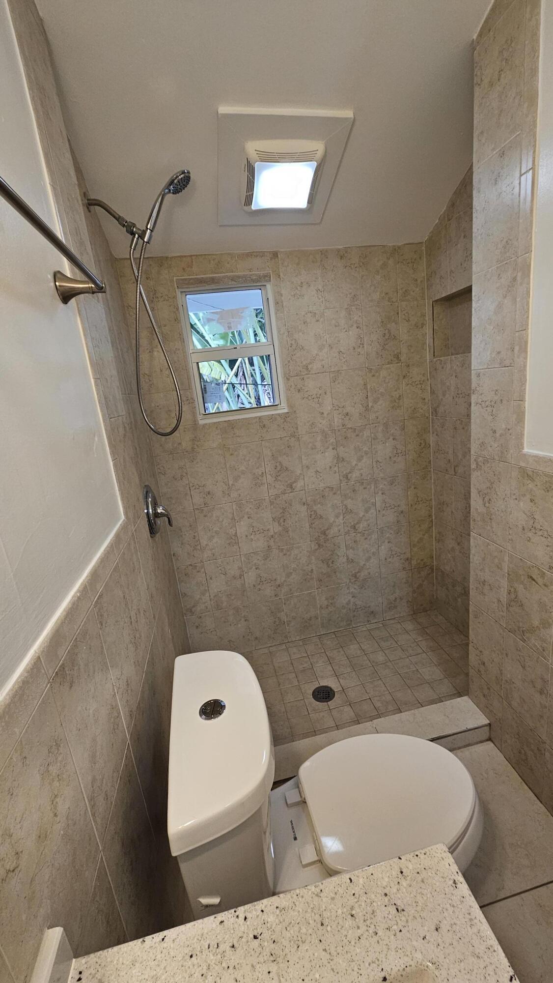 SUNSHINE PARK ADD 1 - Residential Lease