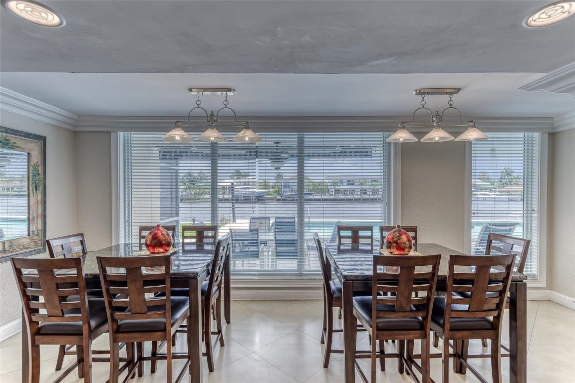 Riverside Towers - Residential