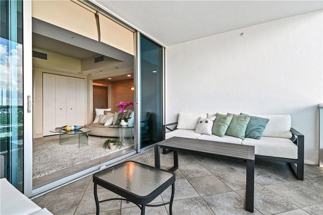Aquazul Condo - Residential Lease