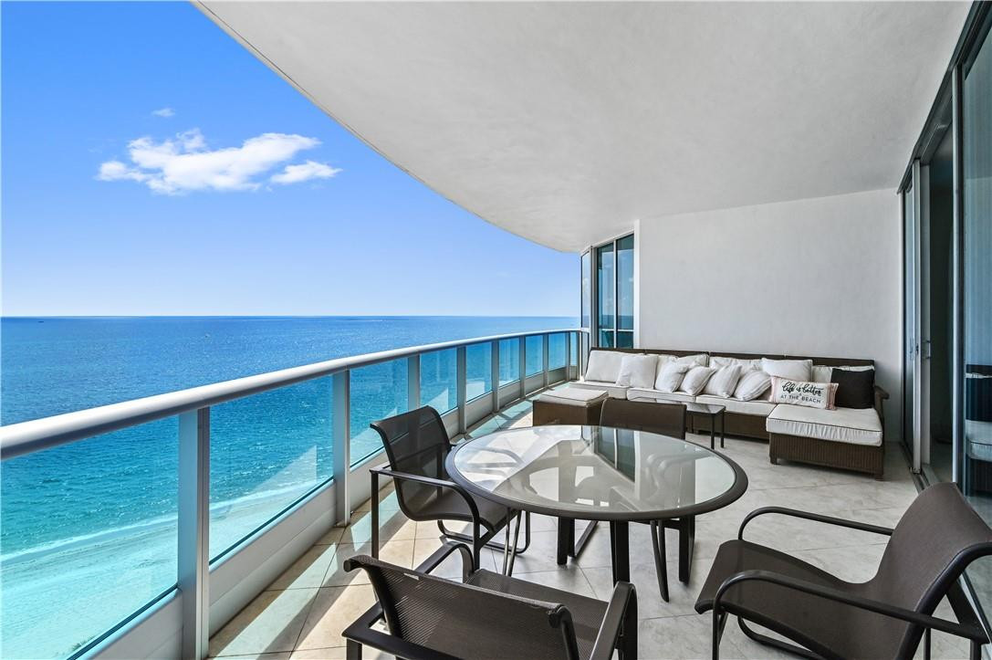 Aquazul Condo - Residential Lease