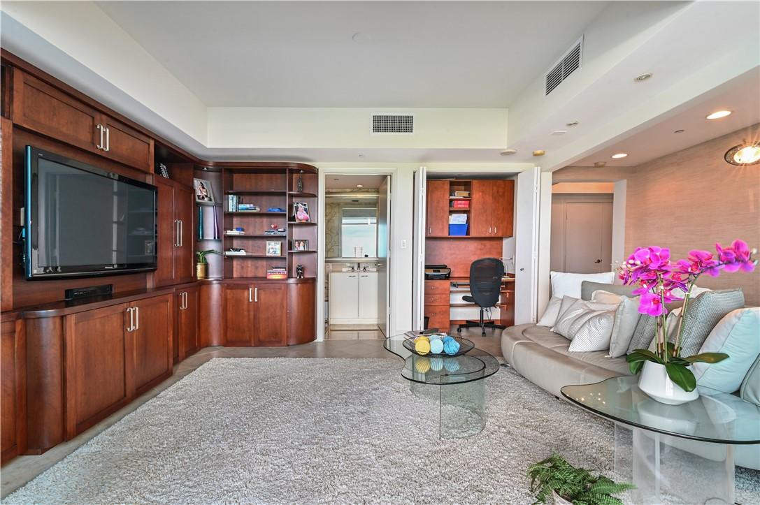 Aquazul Condo - Residential Lease