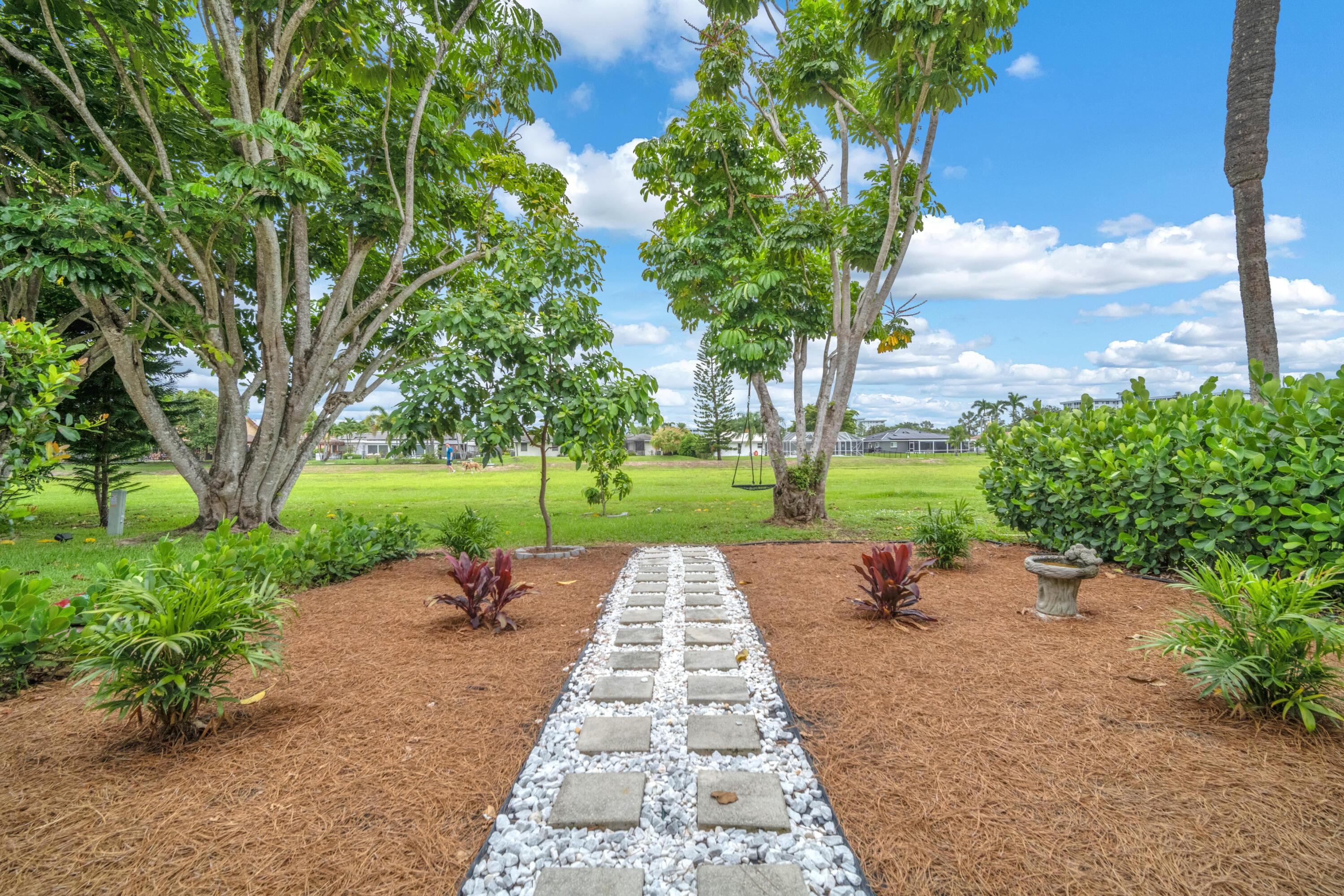 NO 2 PALM-AIRE COUNTRY CLUB - Residential
