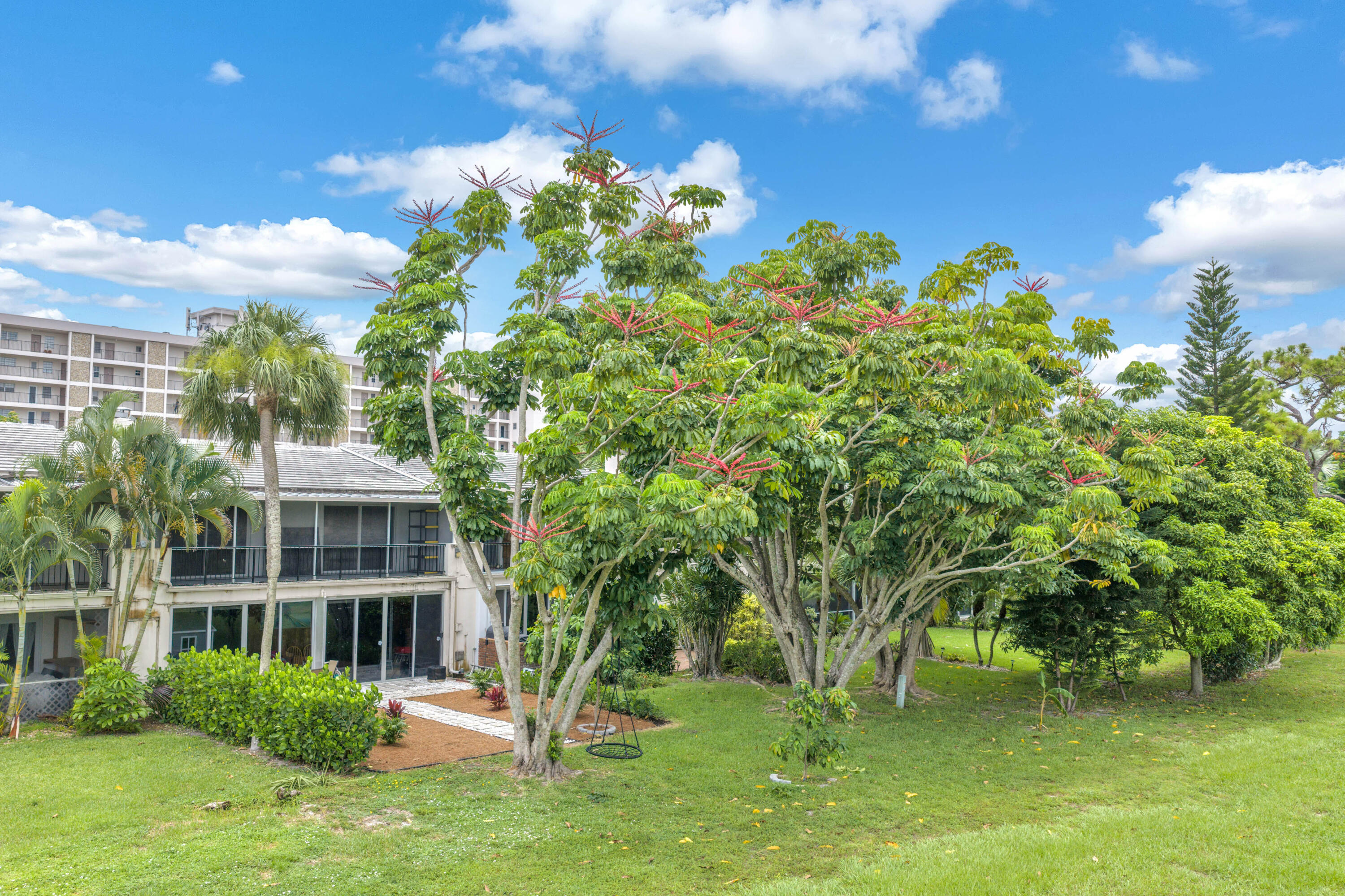 NO 2 PALM-AIRE COUNTRY CLUB - Residential