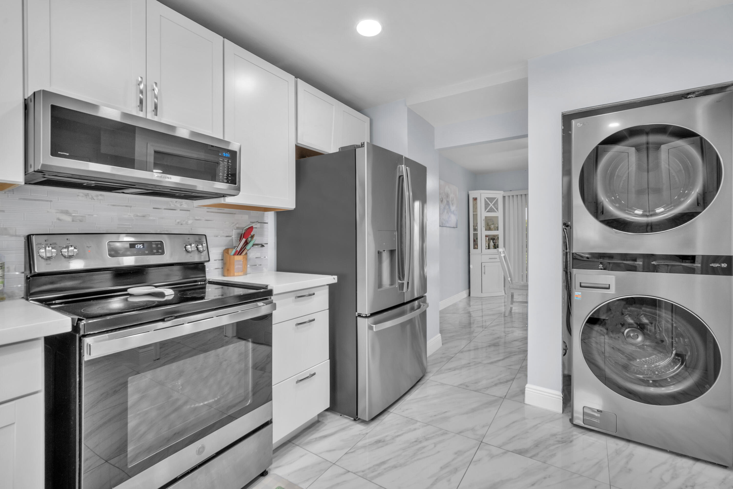NO 2 PALM-AIRE COUNTRY CLUB - Residential