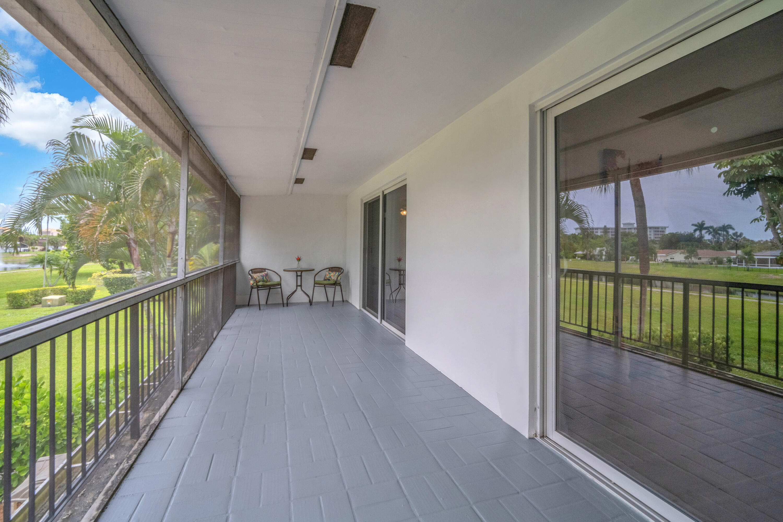 NO 2 PALM-AIRE COUNTRY CLUB - Residential