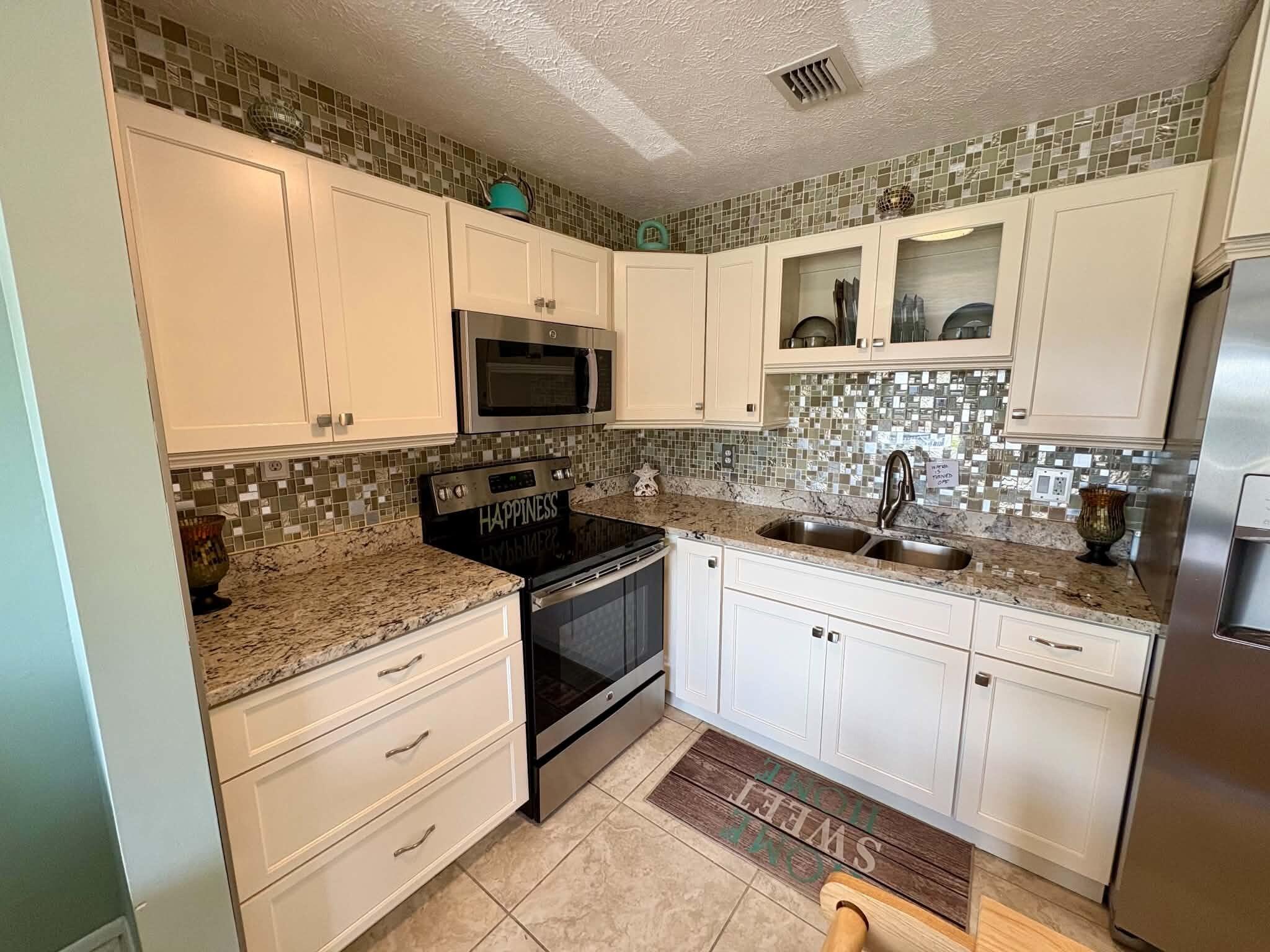 CEDAR POINTE CONDO - Residential
