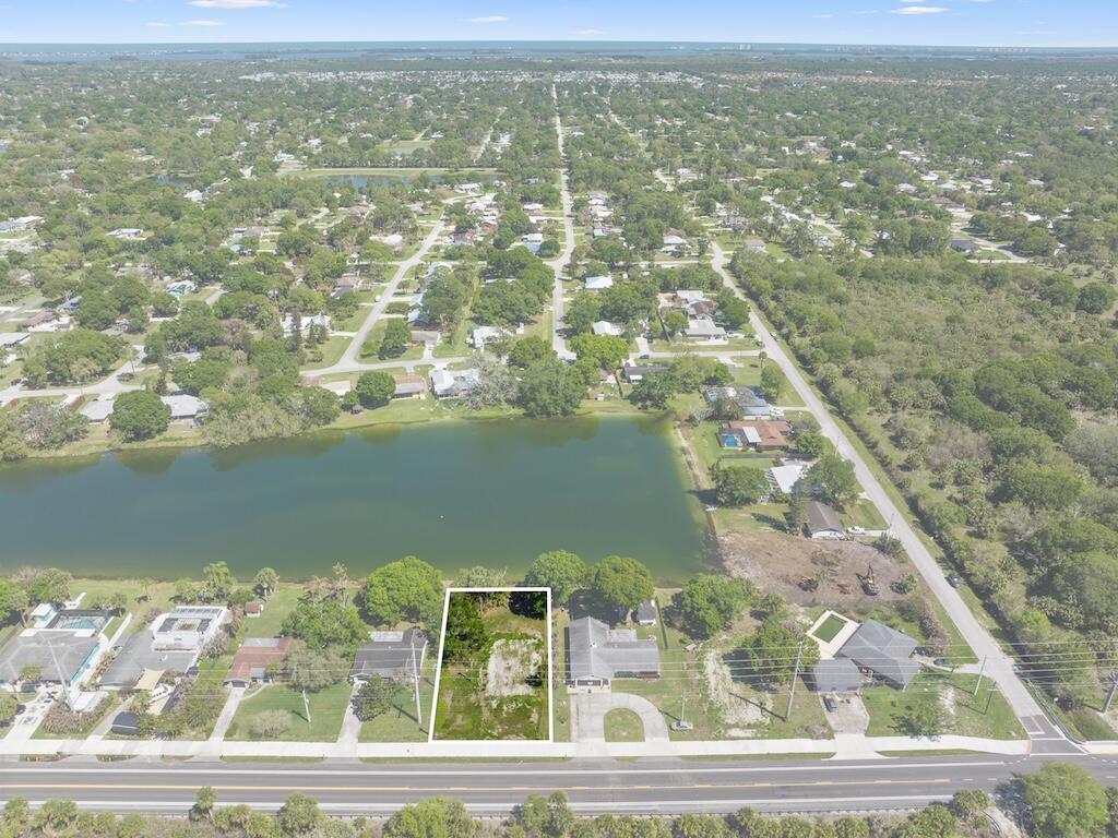 LAKEWOOD PARK - Land