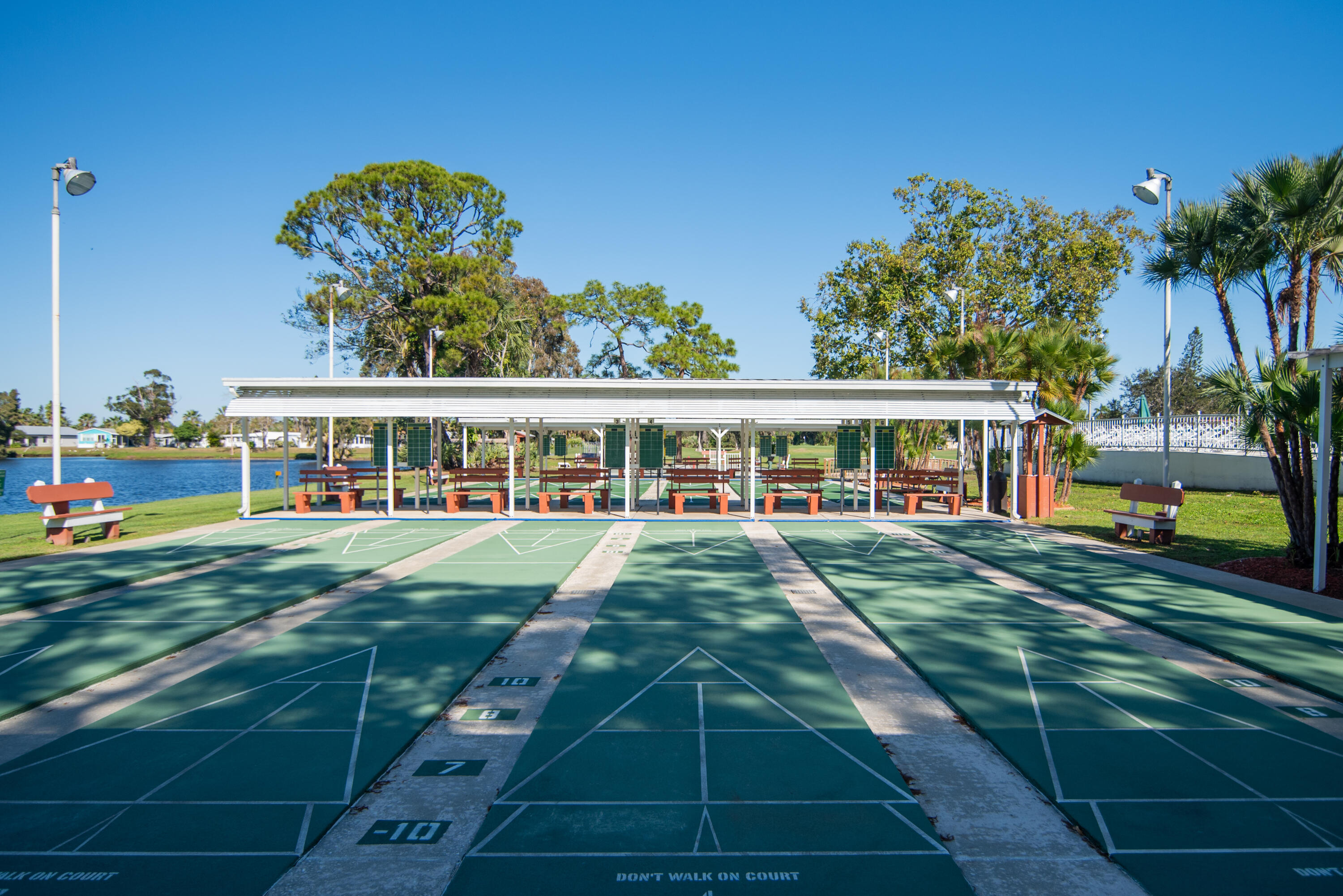 Spanish Lakes - Residential