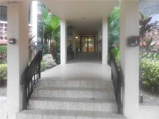INVERRARY GARDENS CONDO I - Residential