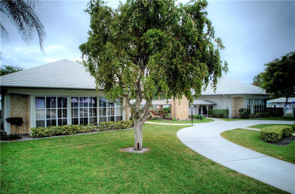 Palm Beach Leisureville R - Residential