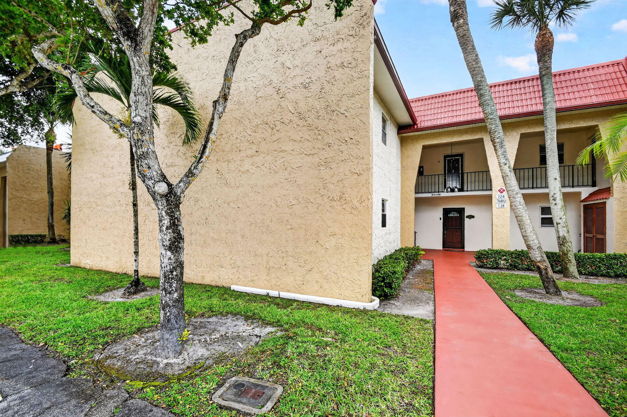 GOLDEN LAKES VILLAGE CONDO 1 THRU 13-A - Residential