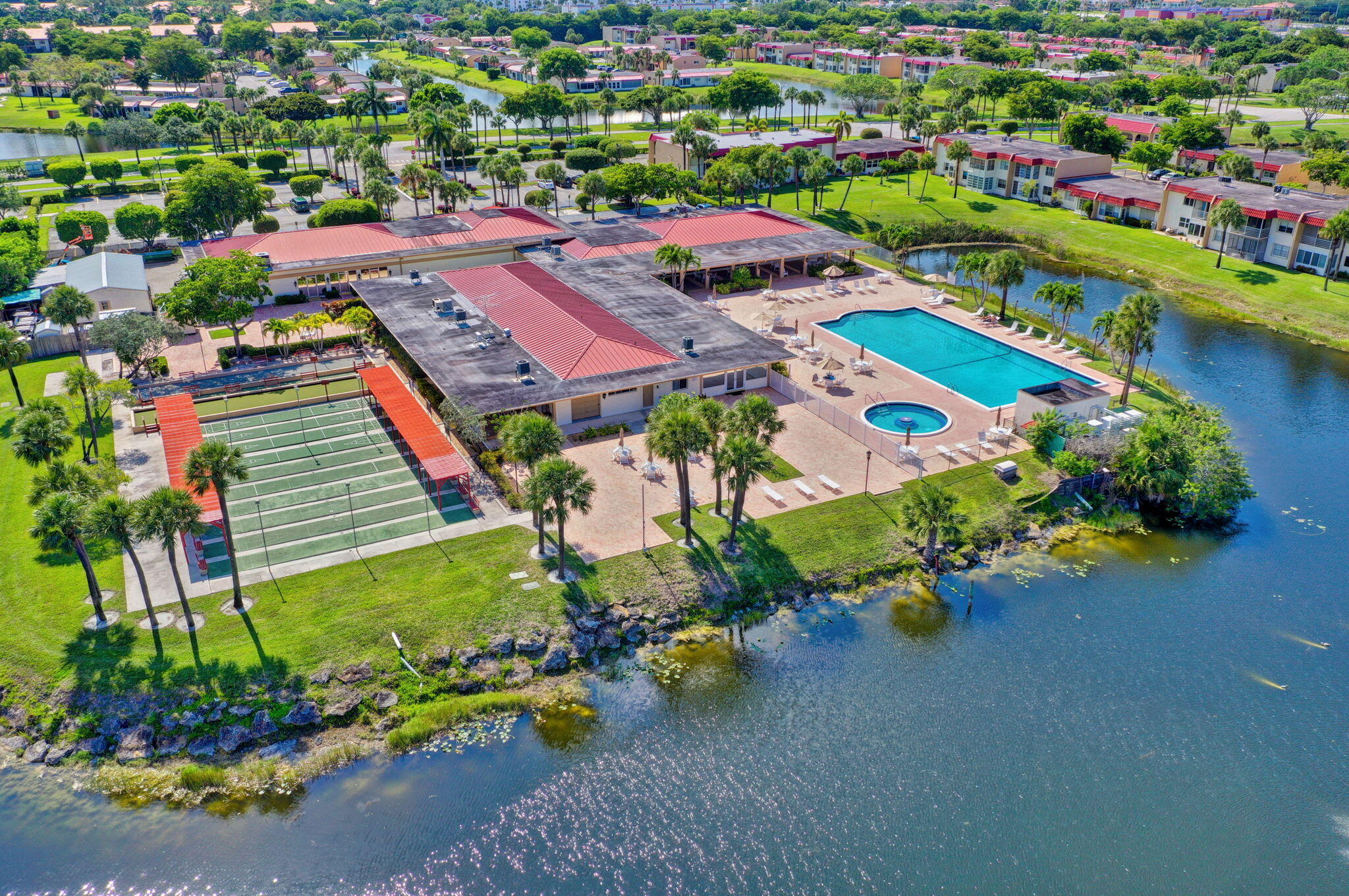 GOLDEN LAKES VILLAGE CONDO 1 THRU 13-A - Residential