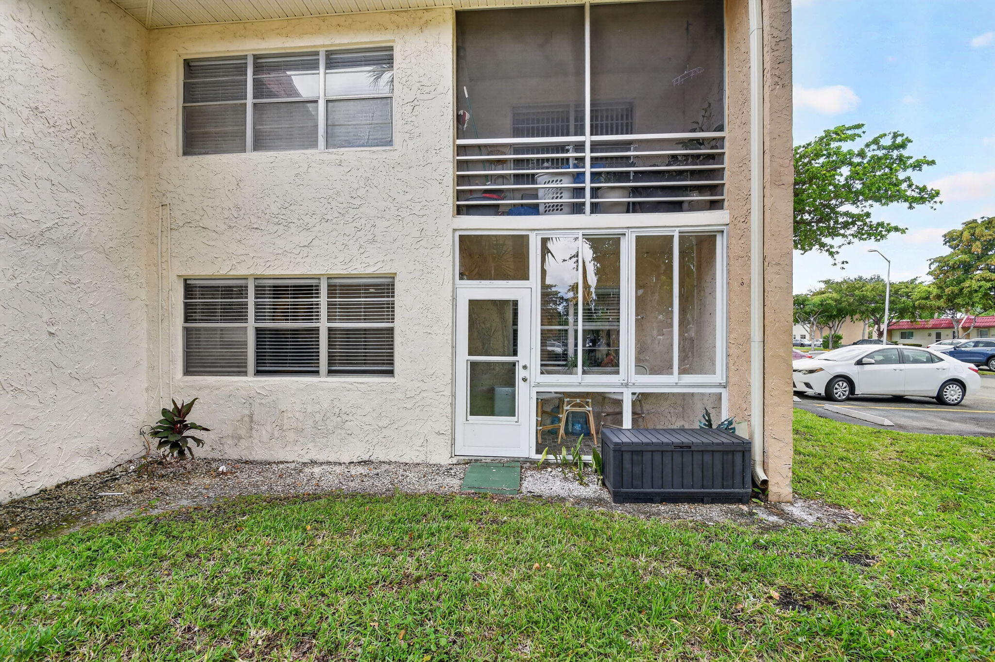 GOLDEN LAKES VILLAGE CONDO 1 THRU 13-A - Residential