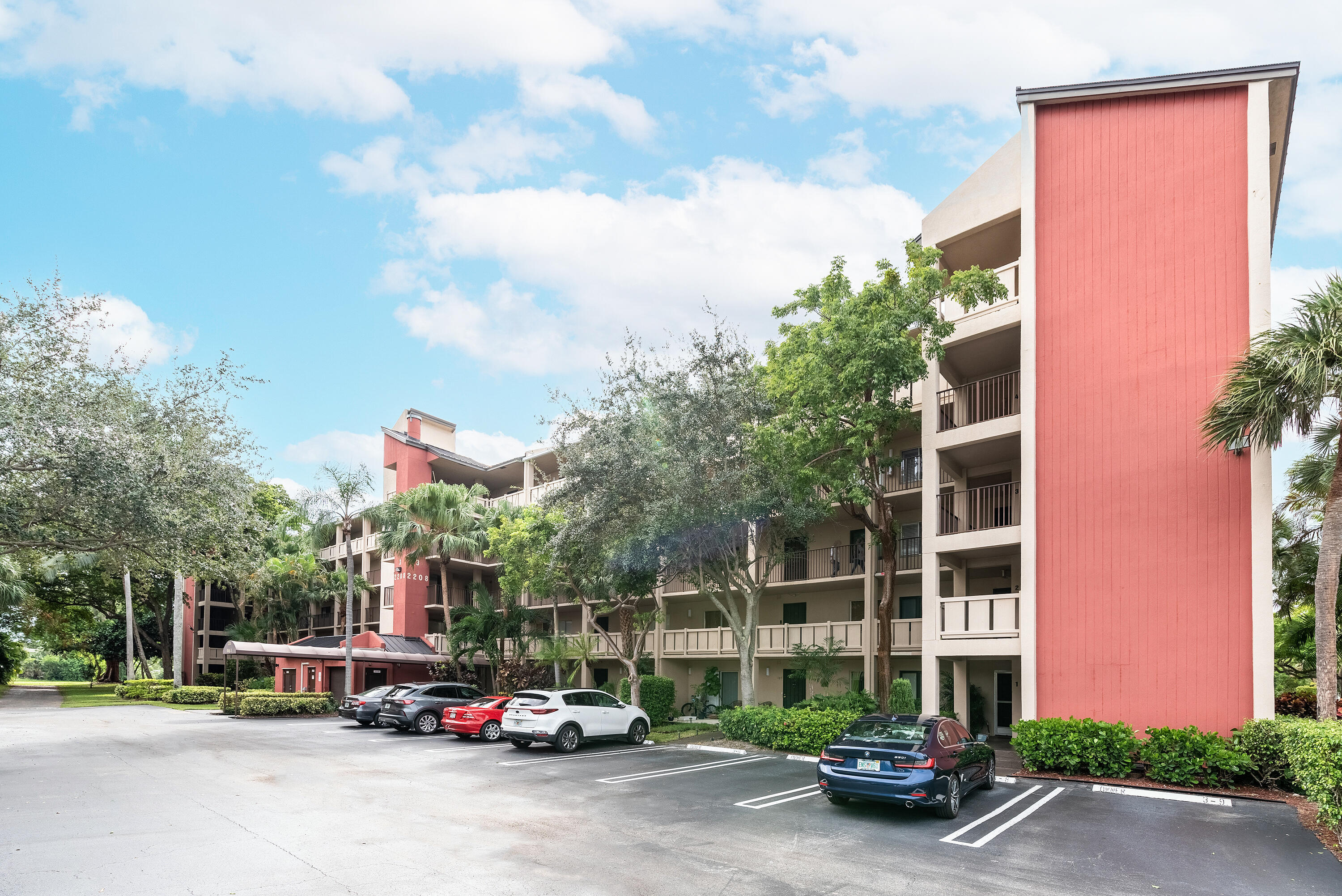 CYPRESS BEND CONDOMINIUM II - Residential