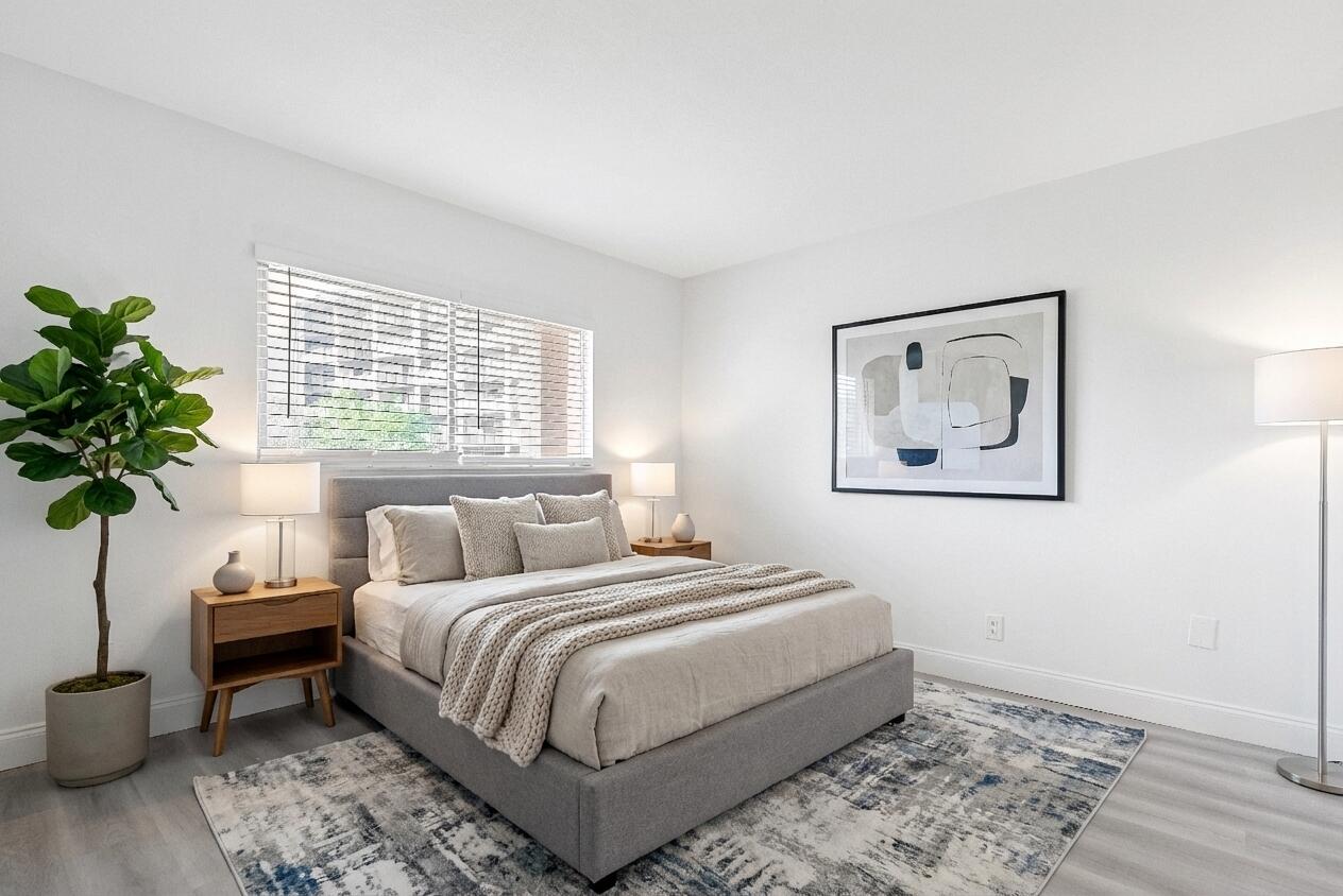 CYPRESS BEND CONDOMINIUM II - Residential