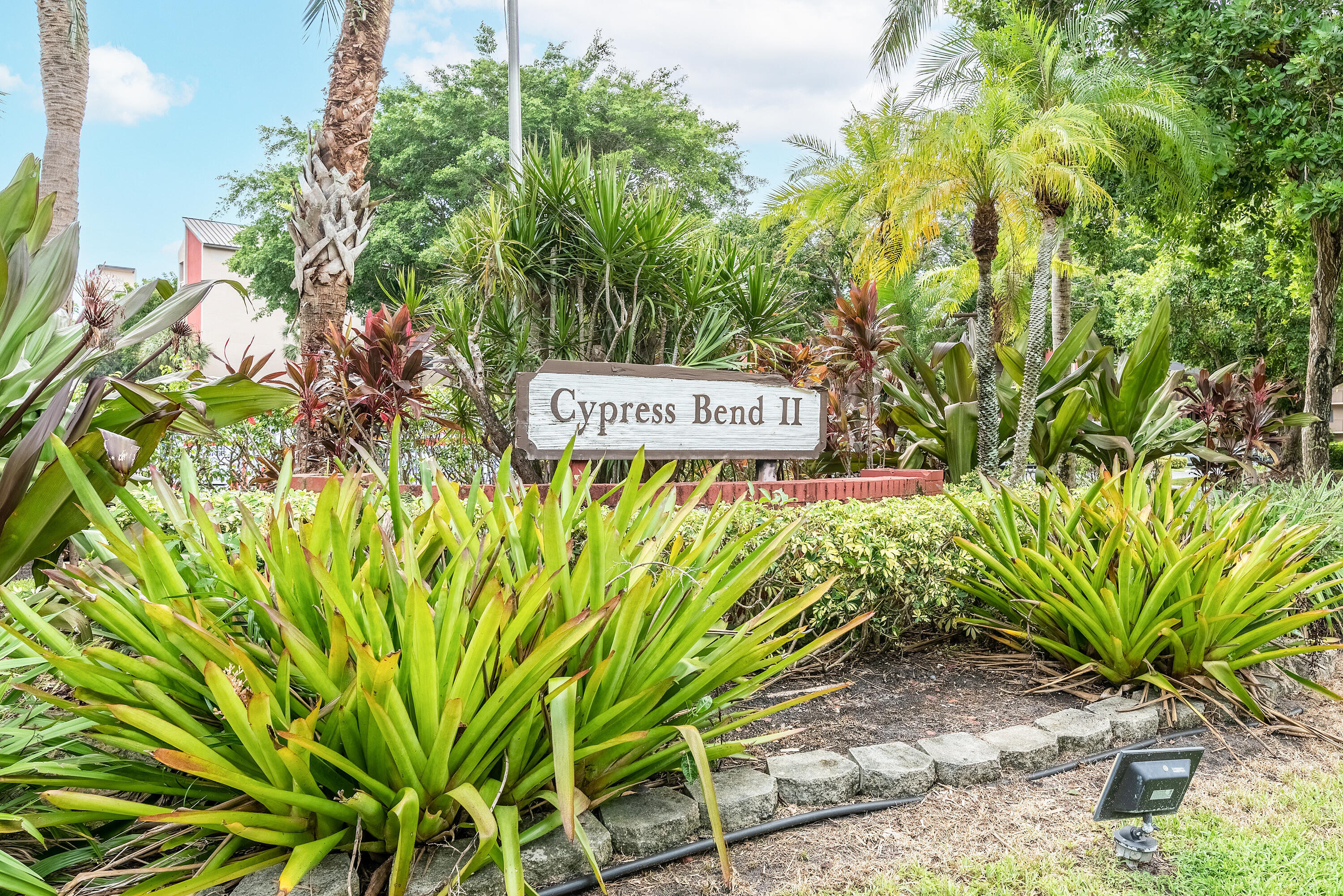 CYPRESS BEND CONDOMINIUM II - Residential