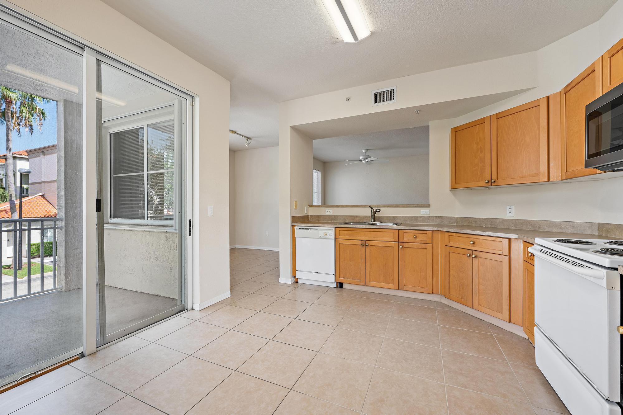 RESIDENCES AT LEGACY PLACE CONDO - Residential